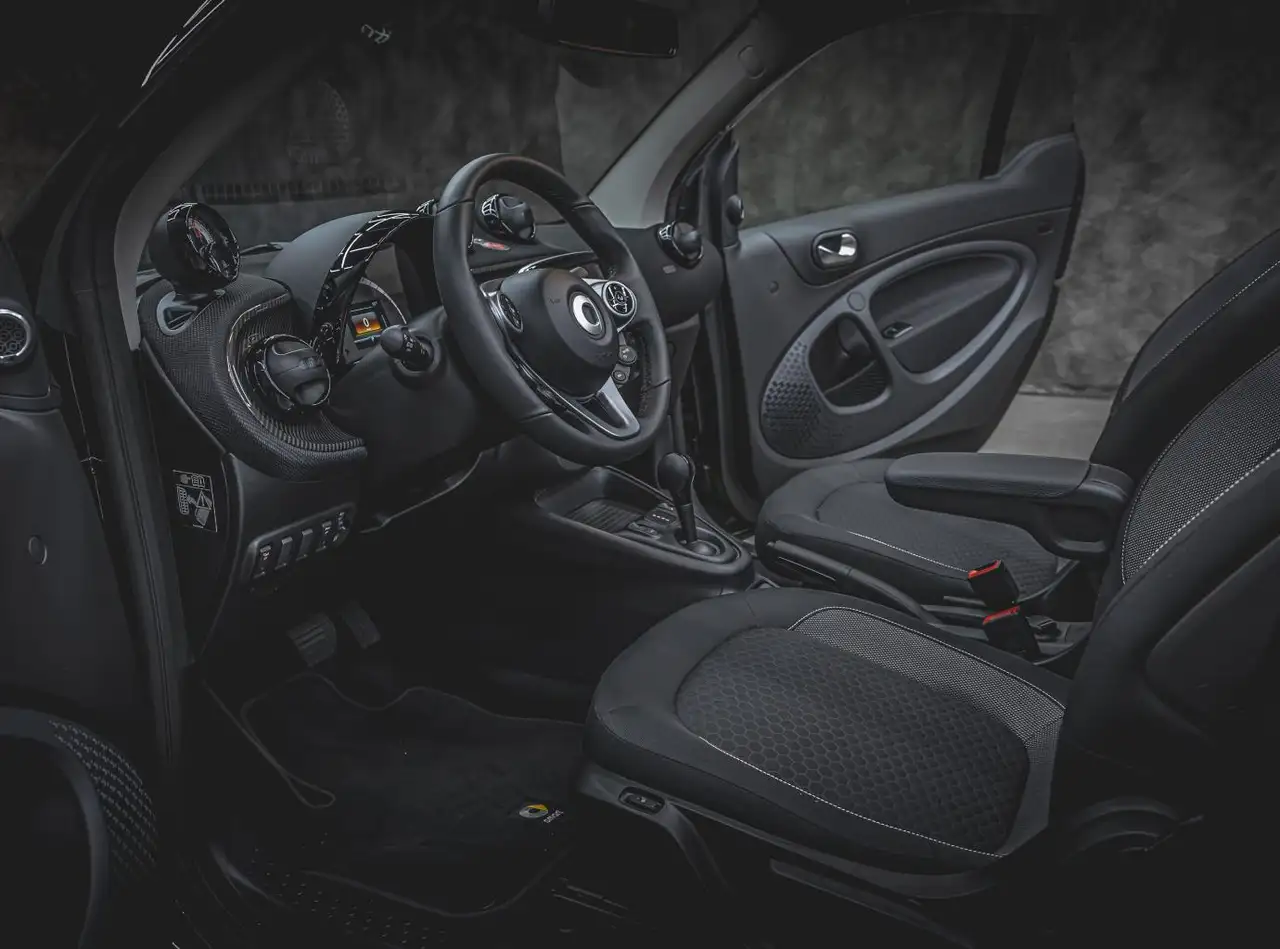 smart forTwo 2024 — фото 12