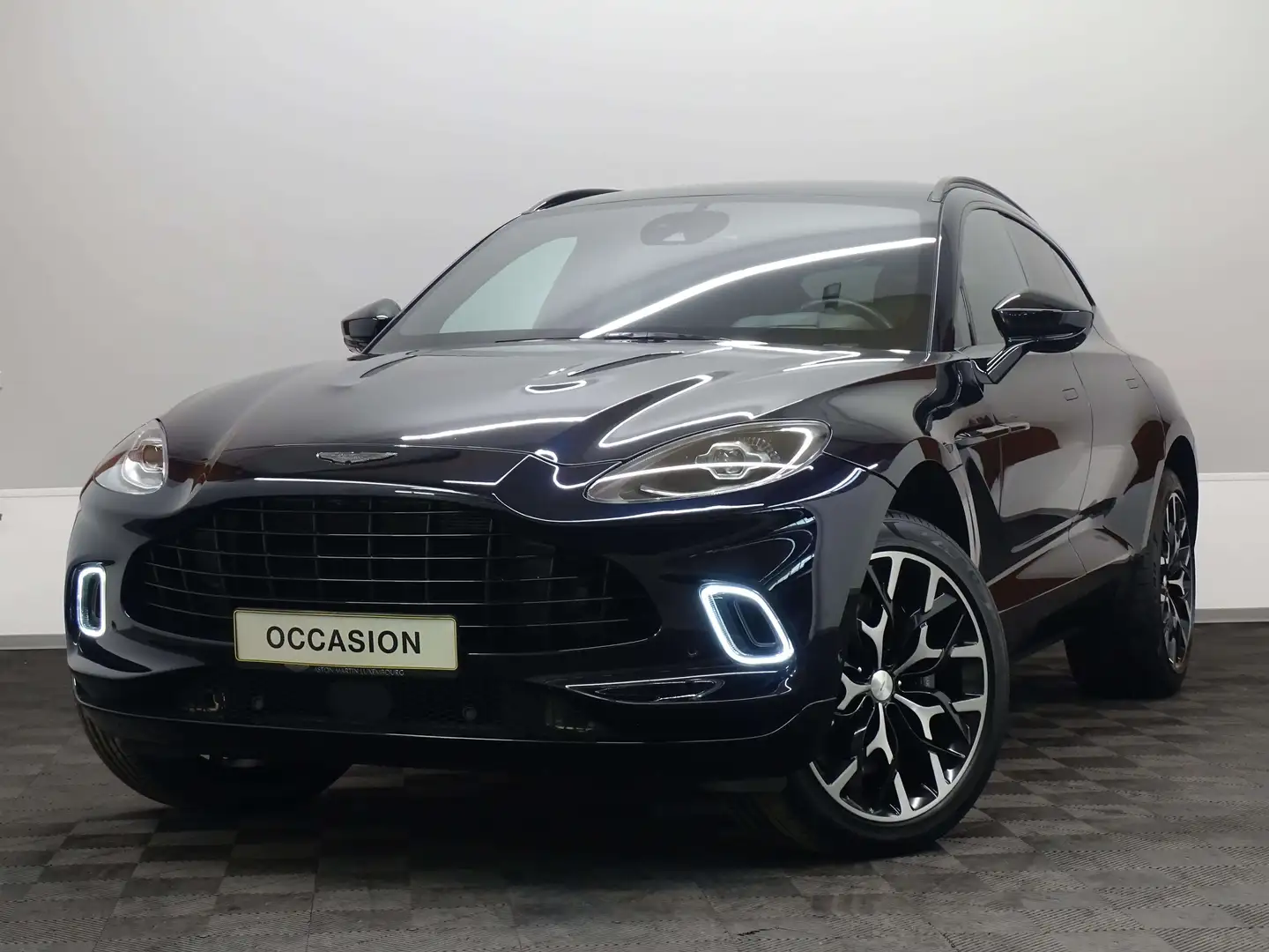 Aston Martin DBX 4.0 V8 550 Albastru - 1