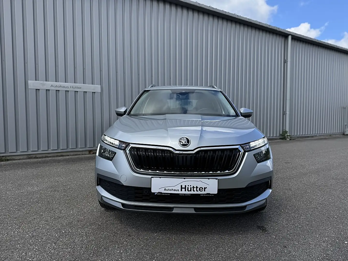 Skoda Kamiq 1,0 TSI Active DSG Silber - 2