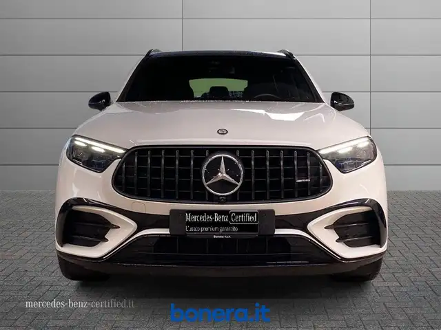 Mercedes-Benz GLC view 4
