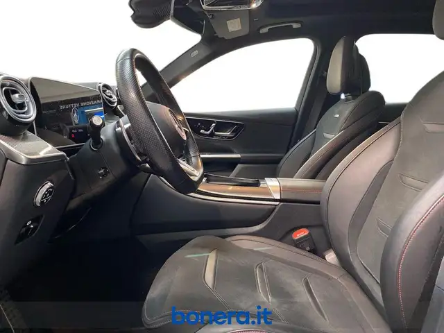 Mercedes-Benz GLC view 11