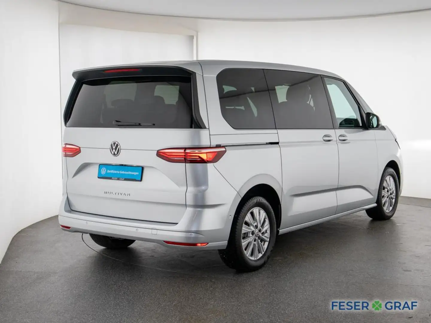 Volkswagen T7 Multivan 2.0TDI Life DSG 7Sitze AHK LED Silber - 2