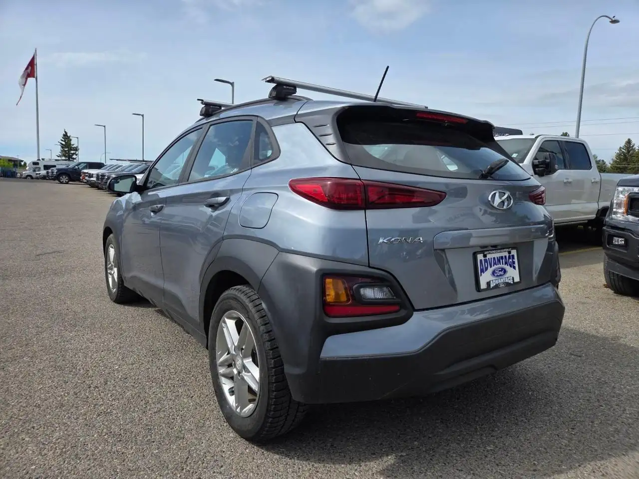 Hyundai KONA снимка Hyundai KONA