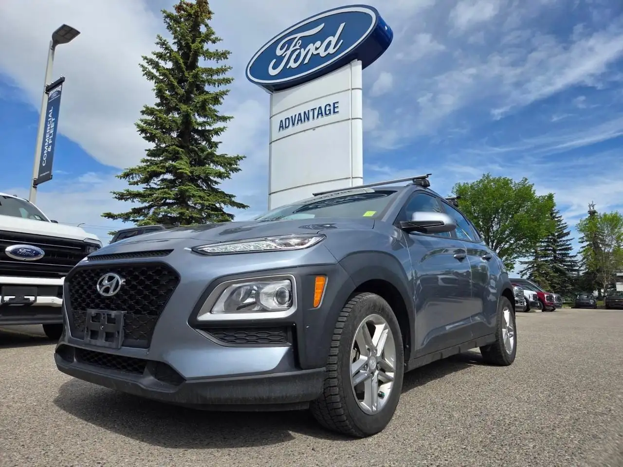 Hyundai KONA снимка Hyundai KONA