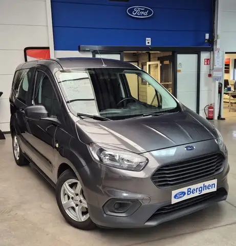 Ford Transit Courier EcoBoost Ambiente