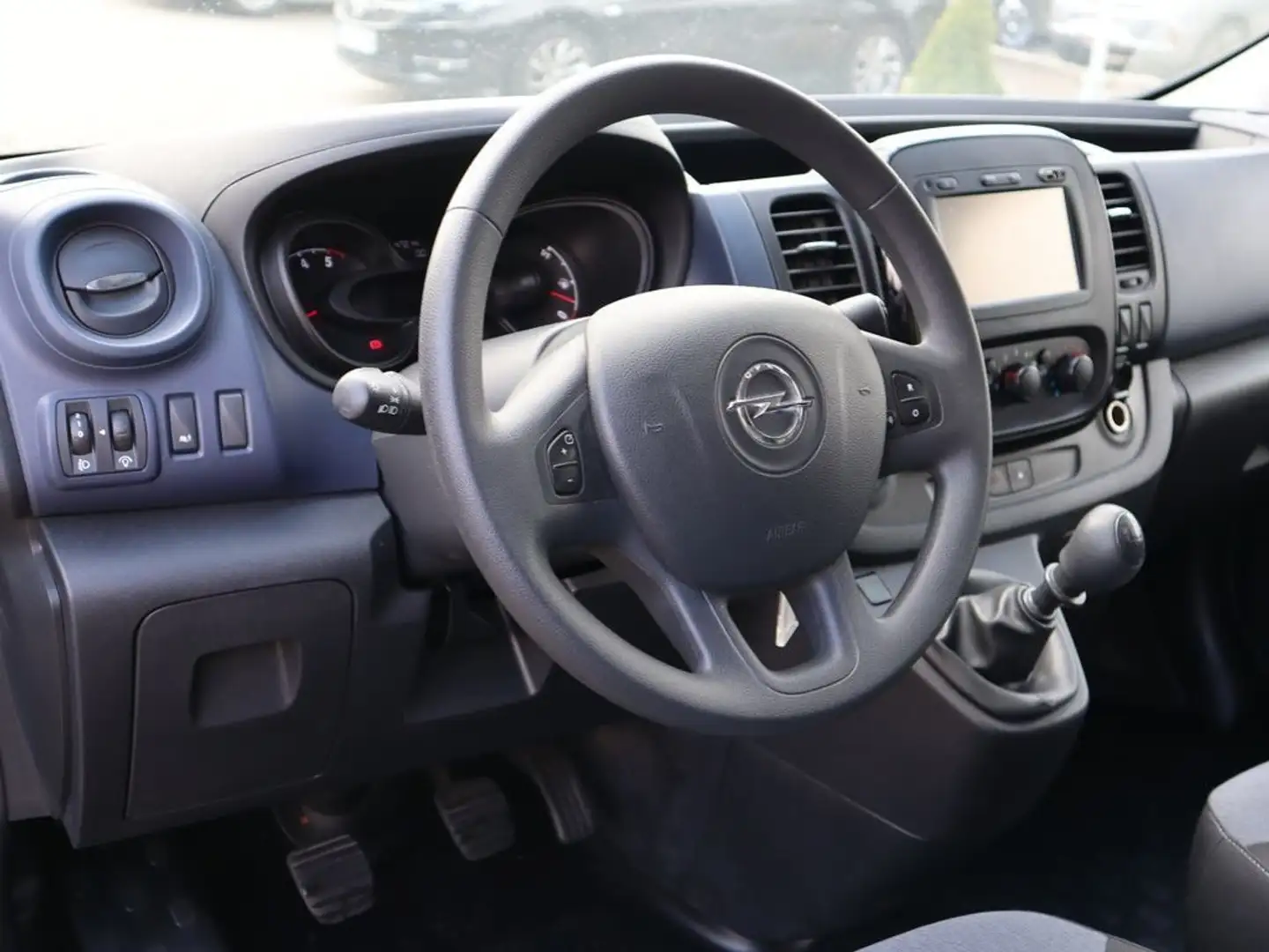 Opel Vivaro 27 1.6 BiTurbo S&S EcoFLEX L2 H1 Tourer Nero - 2