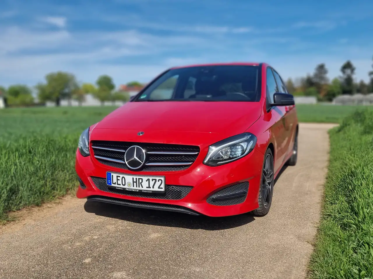 Mercedes-Benz B 200