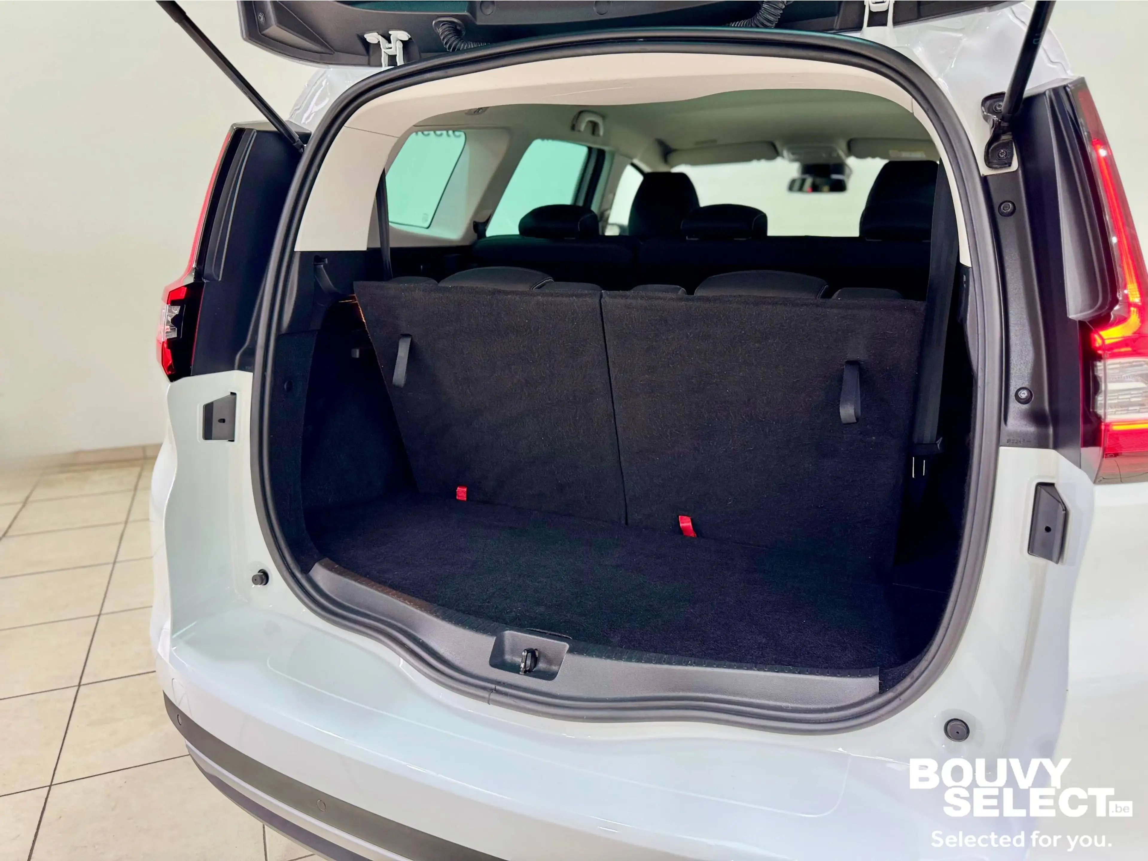 Renault Grand Scenic 1.3 TCE 140CV 7PLACES *CARPLAY*CAMERA*LED*KEYLESS — photo 9