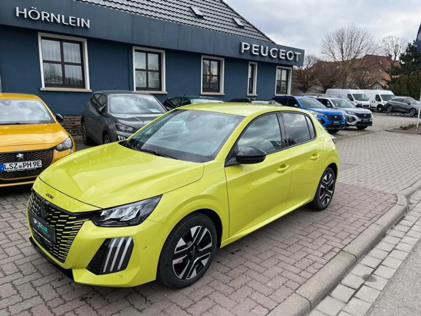 Peugeot 208 208 Allure 100 +Navi+SHZ+Teilleder+Kamera+Alu Jaune - 1