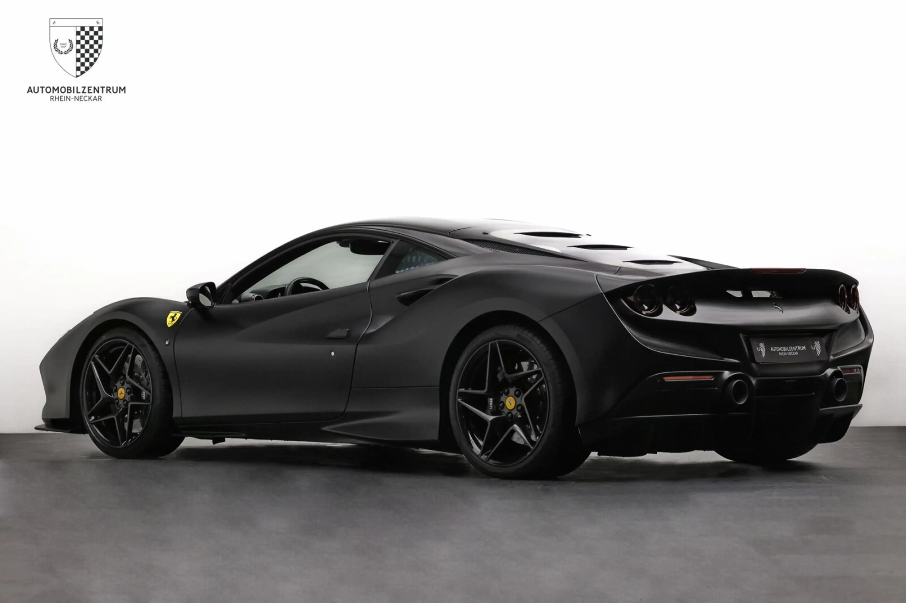 Ferrari F8 Tributo F8 Tributo Carbon-LED/Lift/360Kam/Garantie05/27 — photo 7