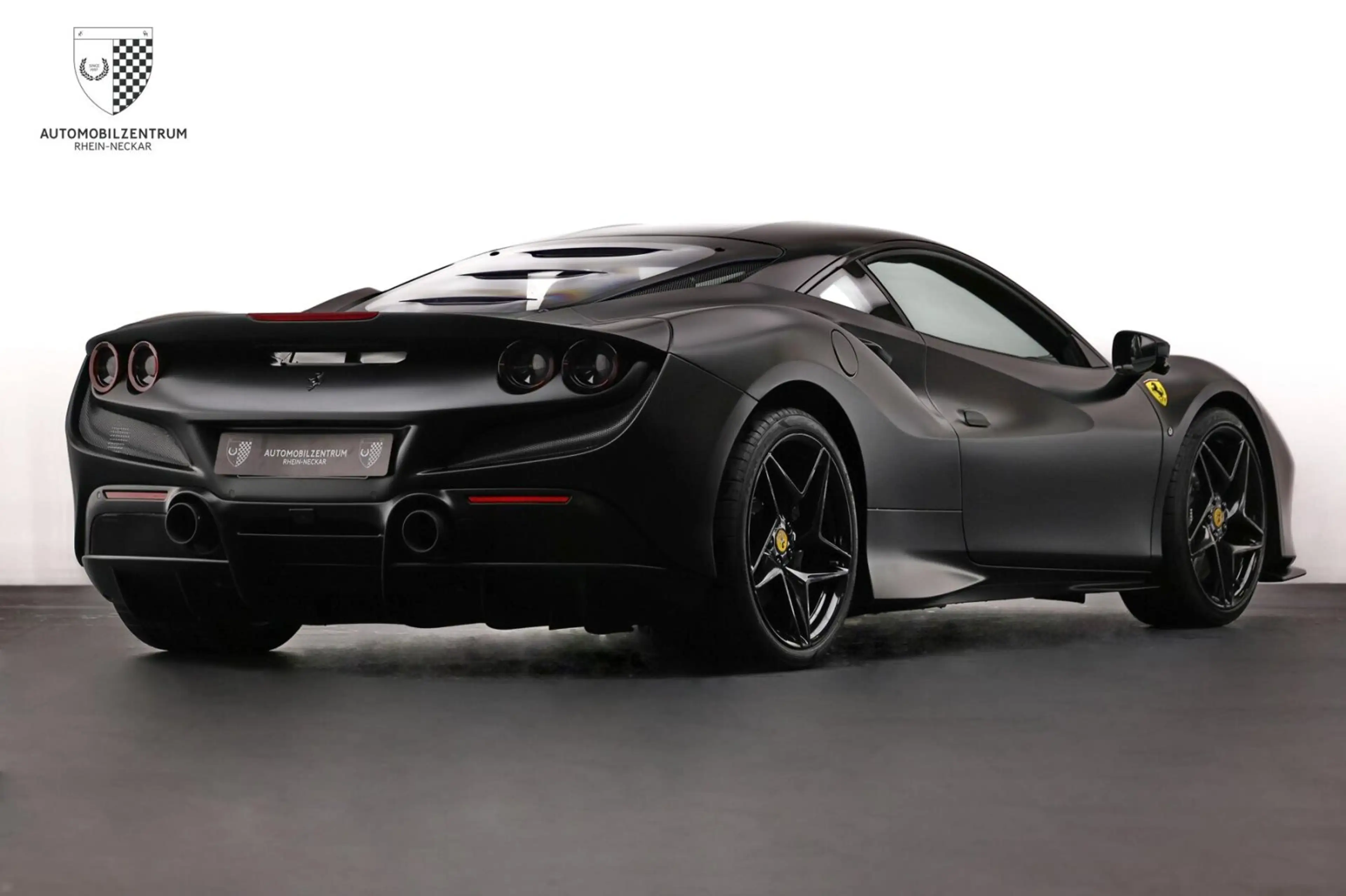 Ferrari F8 Tributo F8 Tributo Carbon-LED/Lift/360Kam/Garantie05/27 — photo 9