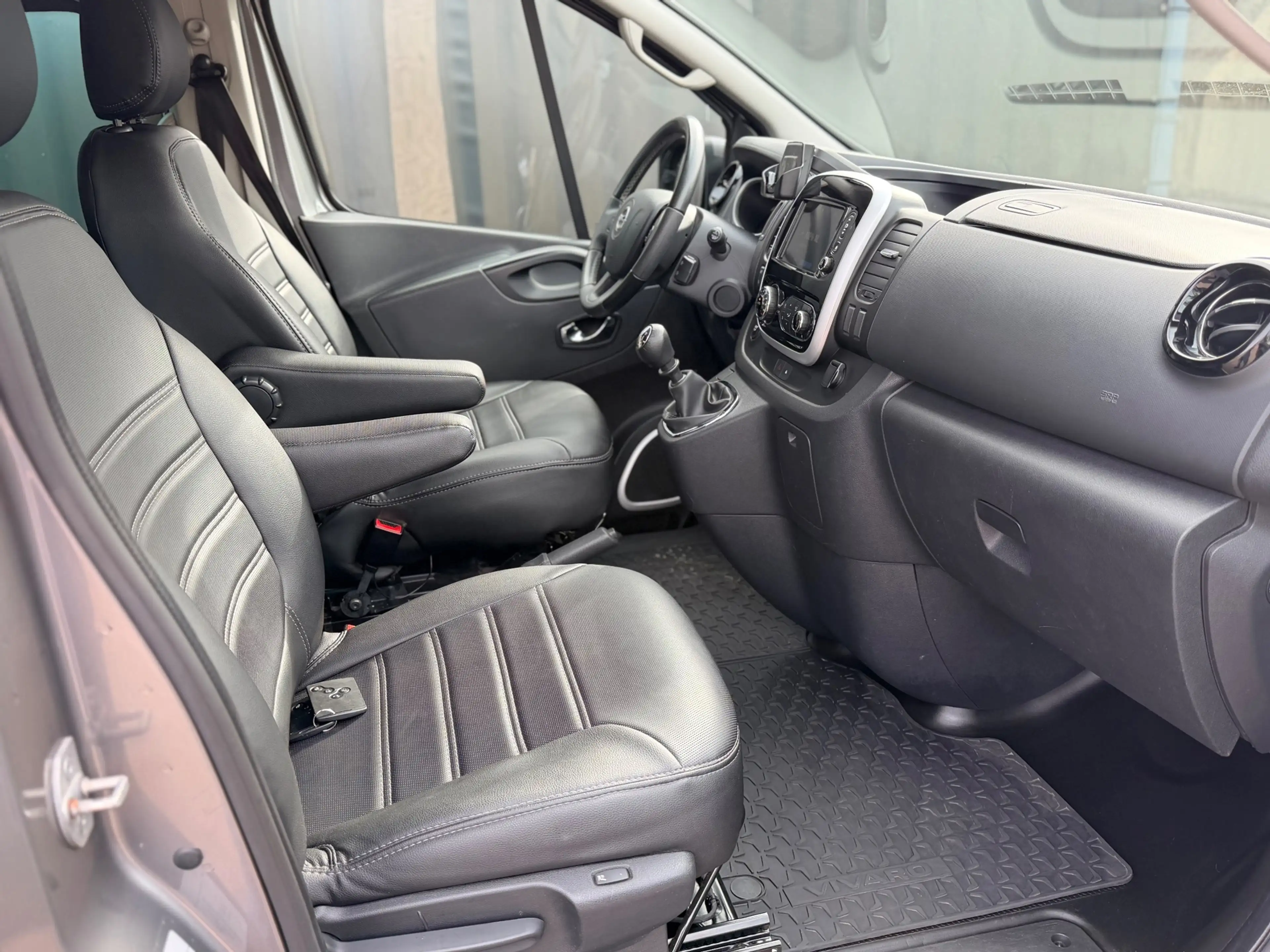 Opel Vivaro 1.6 CDTI L2H1 Innovation EcoFlex — photo 14