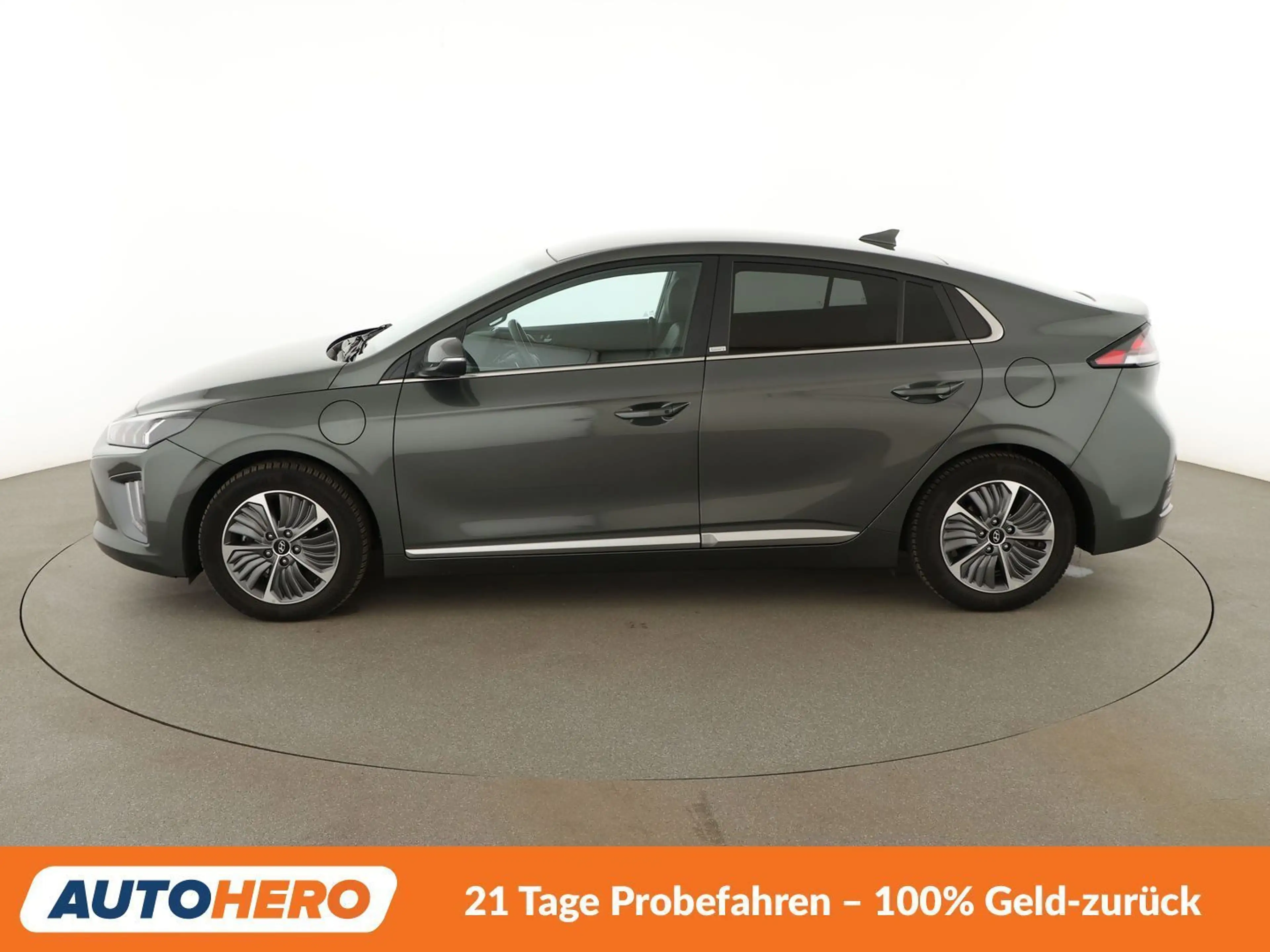 Hyundai IONIQ 1.6 Plug-in Hybrid Prime Aut.*NAV*ACC*CAM*PDC*SHZ* — photo 3