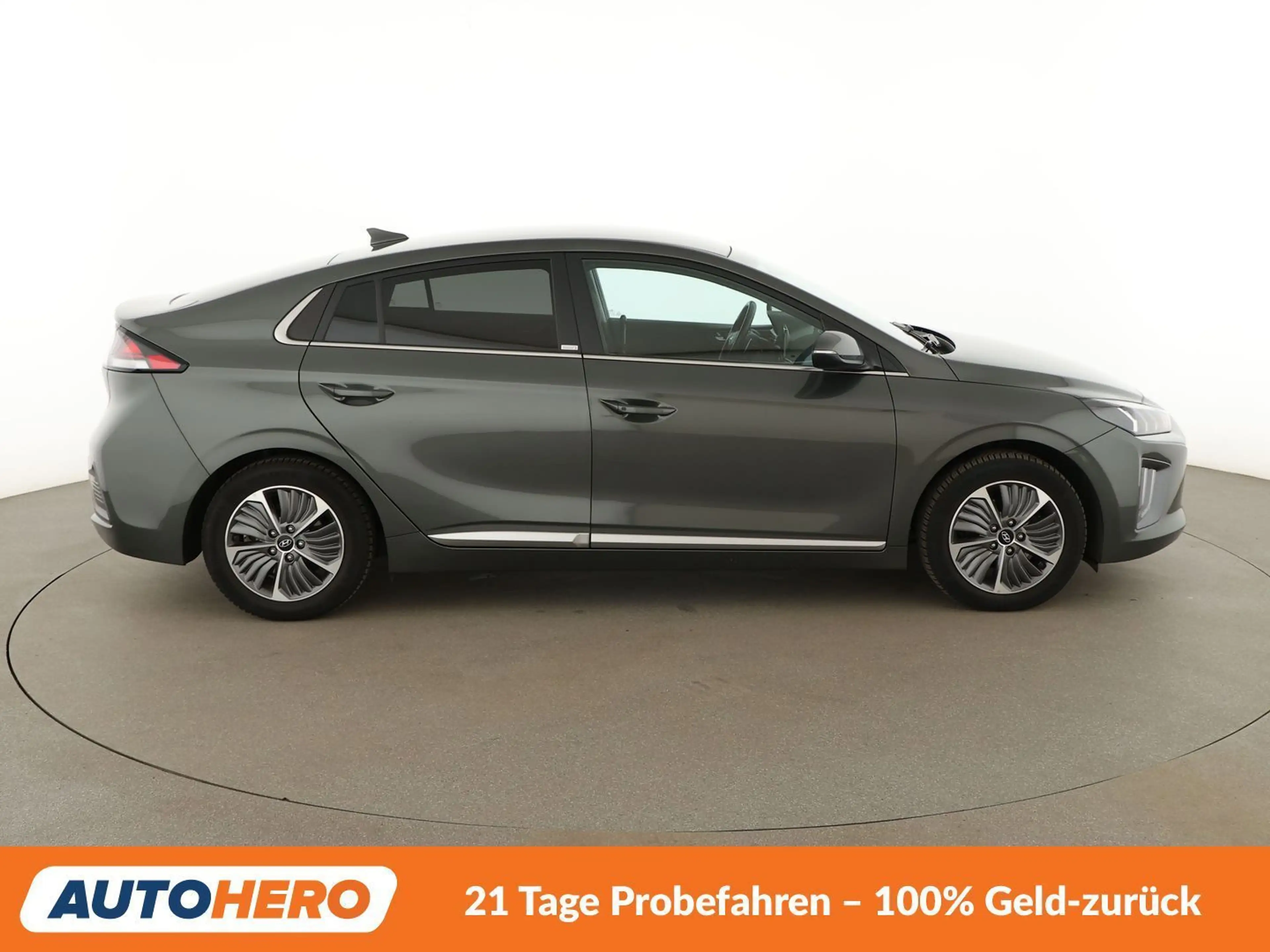 Hyundai IONIQ 1.6 Plug-in Hybrid Prime Aut.*NAV*ACC*CAM*PDC*SHZ* — photo 7