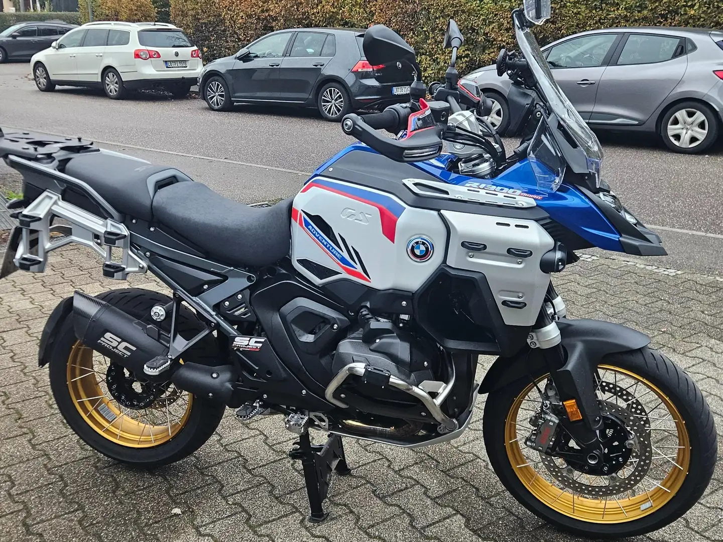 BMW R 1300 GS Adventure Trophy incl 30 tsd km Servicepaket Biały - 1