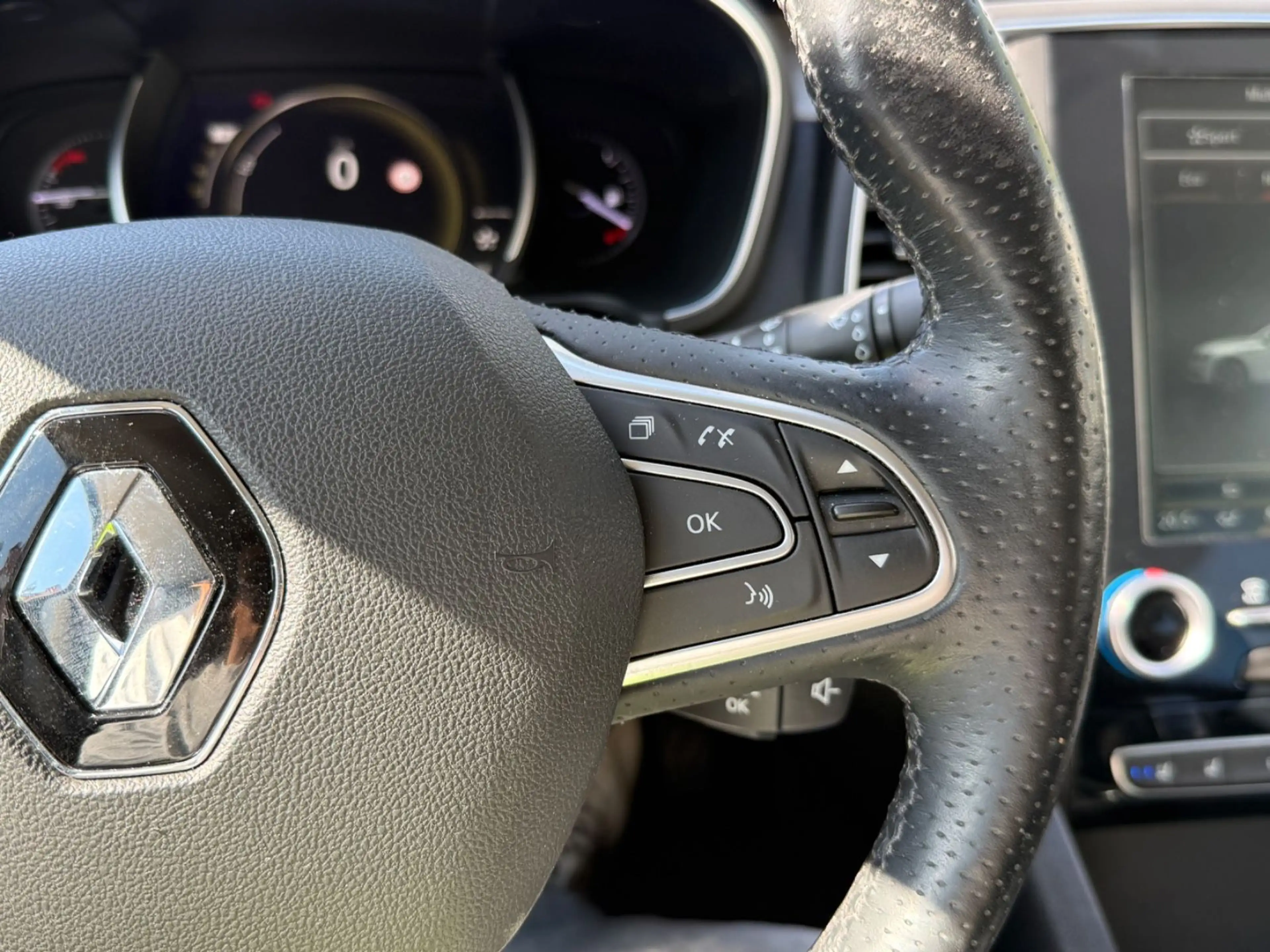 Renault Talisman Initiale Paris 4Control Head Up — photo 13