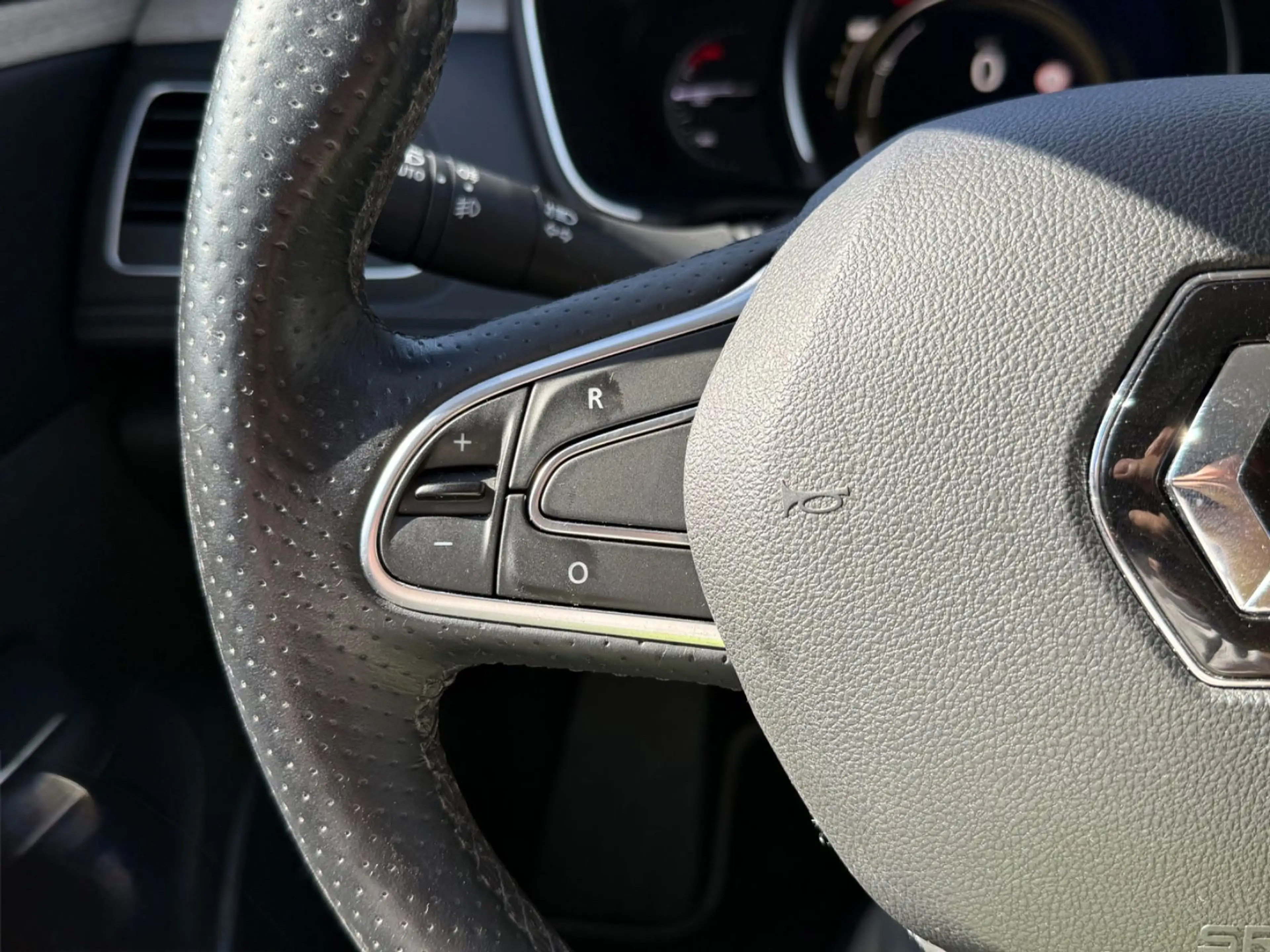 Renault Talisman Initiale Paris 4Control Head Up — photo 12