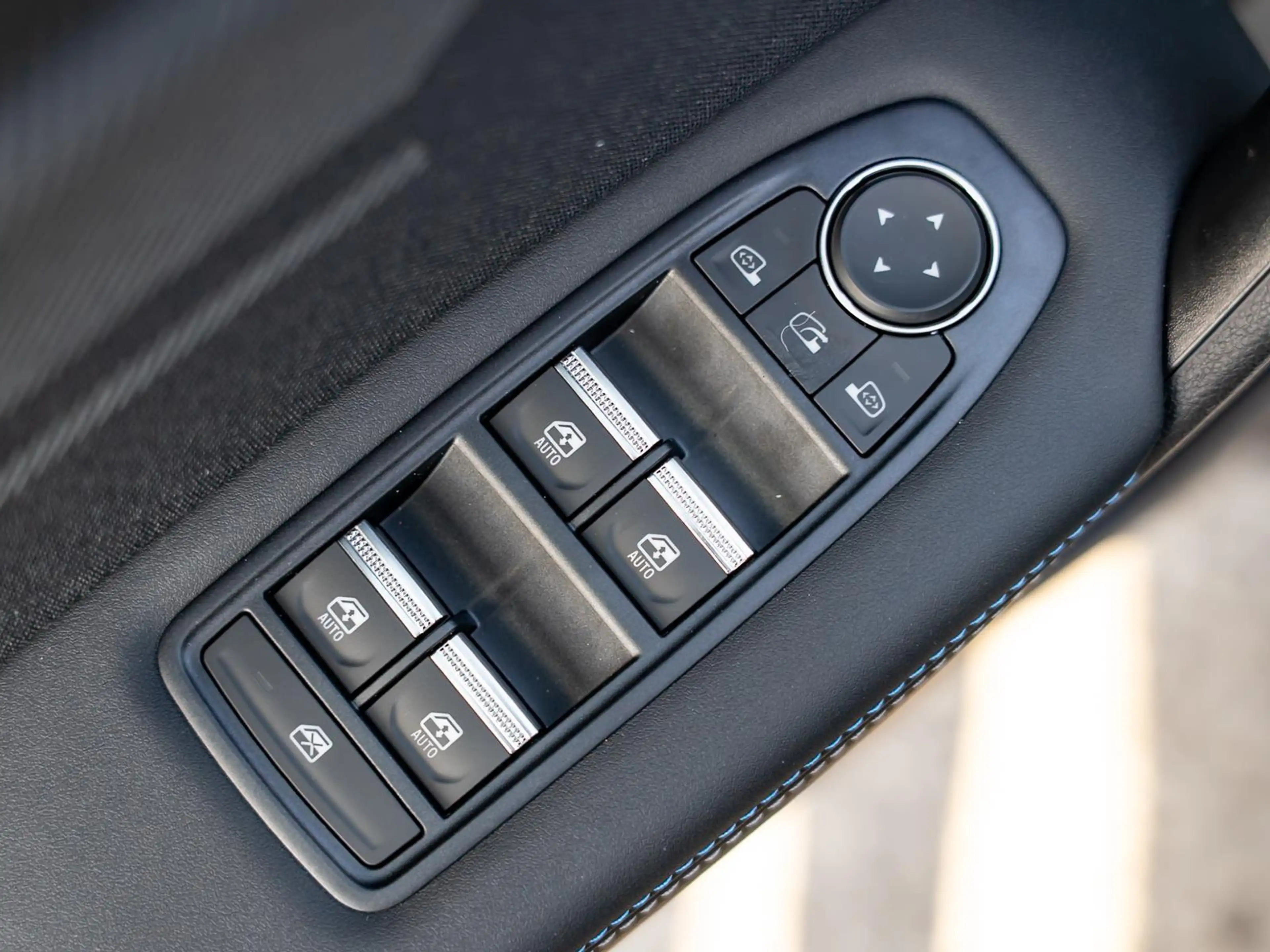 Renault Symbioz Esprit Alpine Mild Hybrid 140 EDC NAVI — photo 13