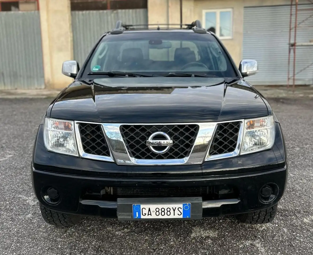 Nissan Navara Navara d.cab 2.5 dci Sport 174cv Noir - 2