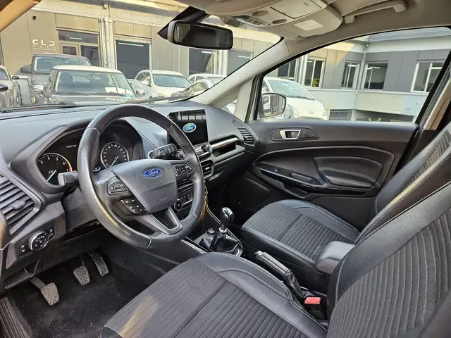 Ford Ecosport view 7