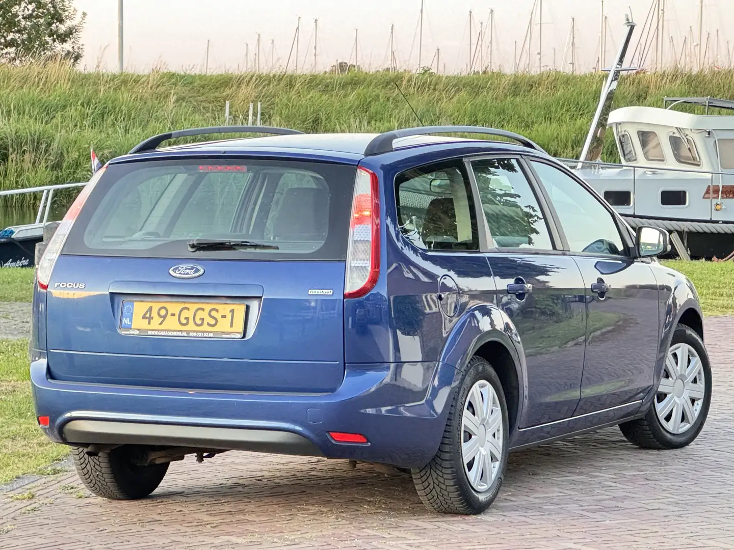 Ford Focus Turnier 1.8 Style - 2
