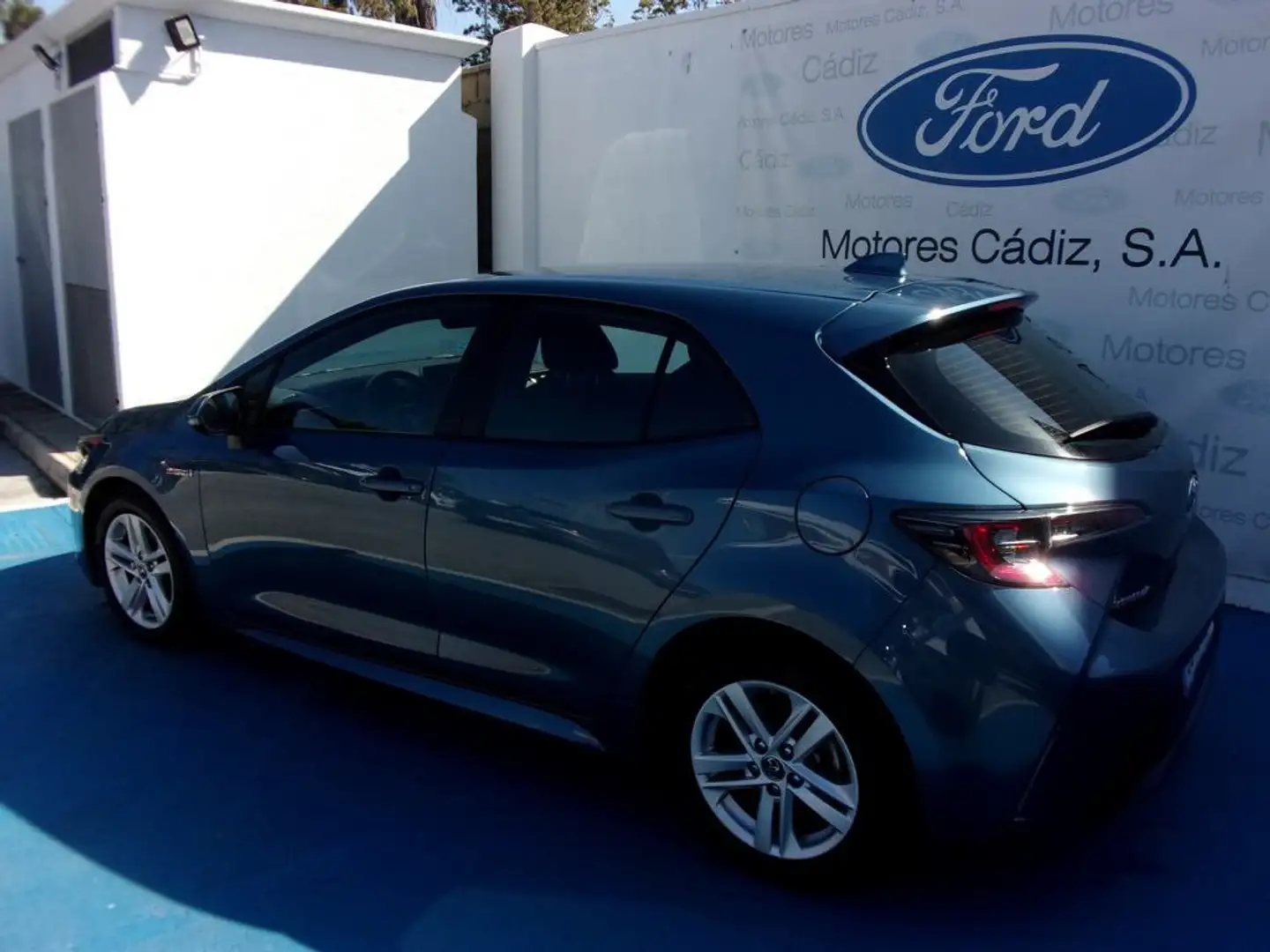 Toyota Corolla Híbrido C125H Active Tech Bleu - 2