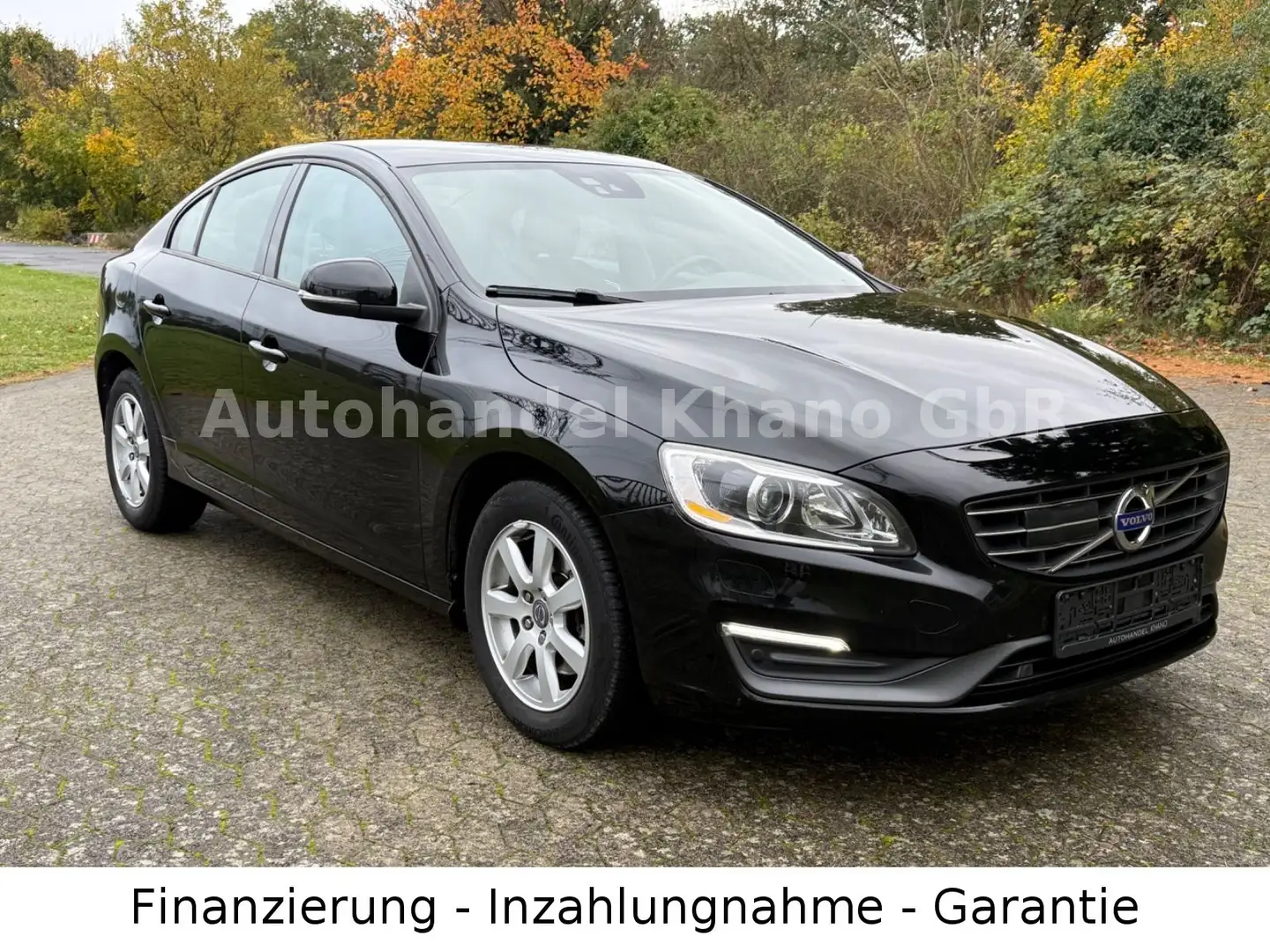 Volvo S60 Lim. Kinetic AUTOMATIK Schwarz - 1