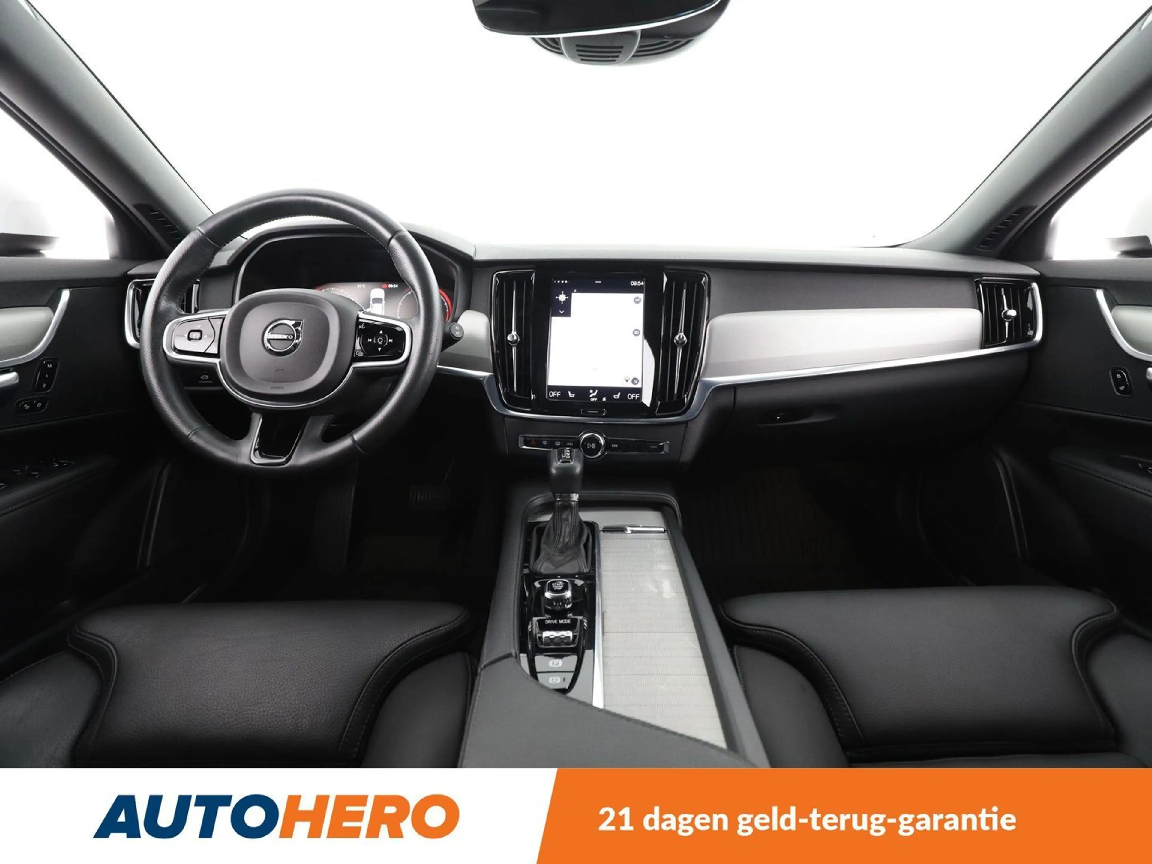 Volvo V90 Cross Country 2.0 T5 Pro AWD — photo 12