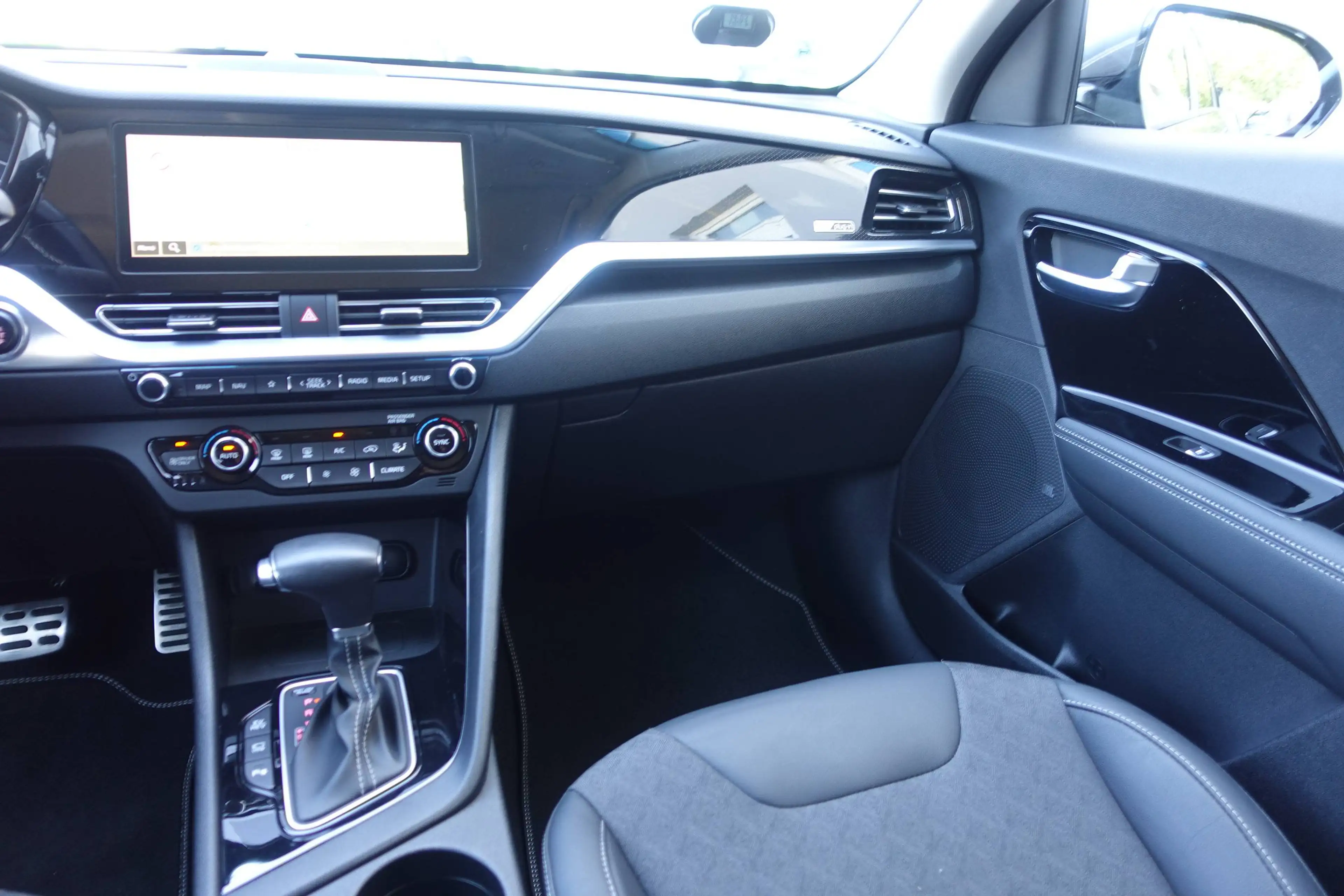 Kia Niro Niro Spirit Plug-in Hybrid NAVI"LED"AHK"KAMERA — photo 9