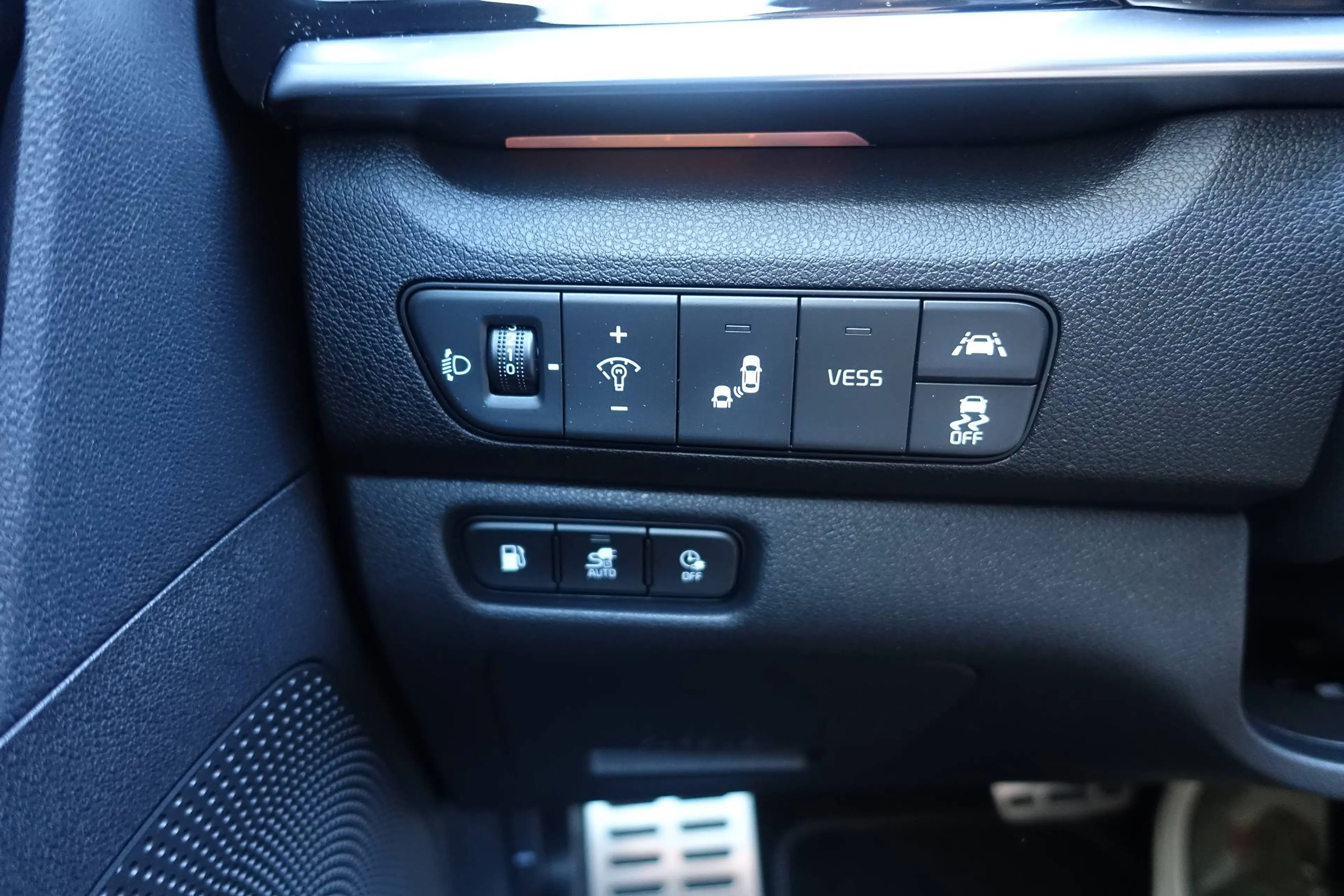 Kia Niro Niro Spirit Plug-in Hybrid NAVI"LED"AHK"KAMERA — photo 8