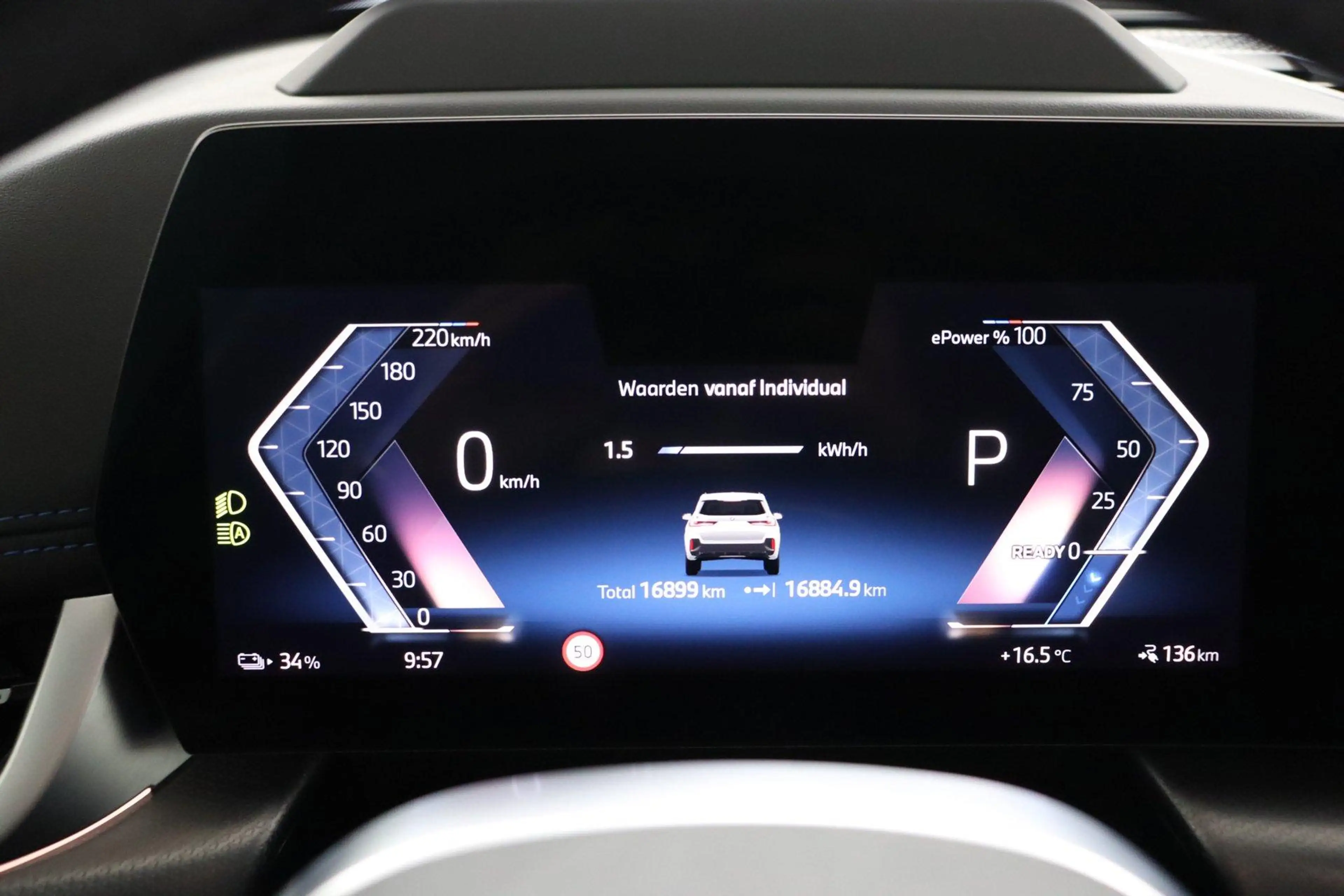 BMW iX1 eDrive20 67 kWh M Sport Edition | M Sport Pro | Gl — photo 5