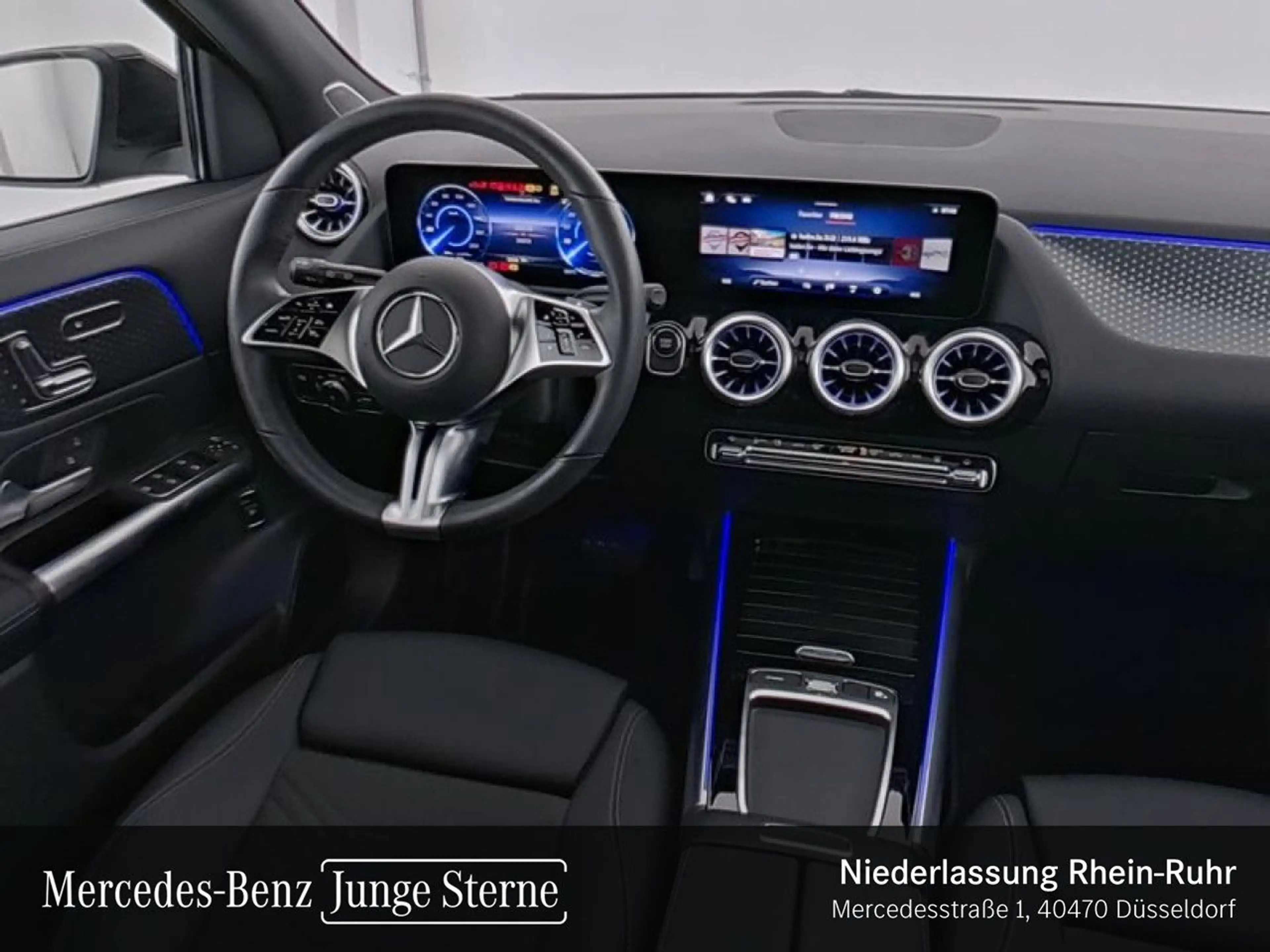 Mercedes-Benz EQA 350 4Matic Progressive Pano Burmester Distr. — photo 9