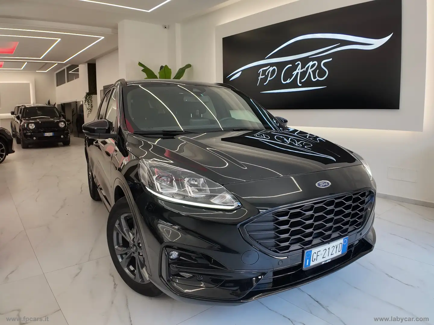 Ford Kuga 1.5 EcoBlue 120 CV aut. 2WD ST-Line Nero - 1