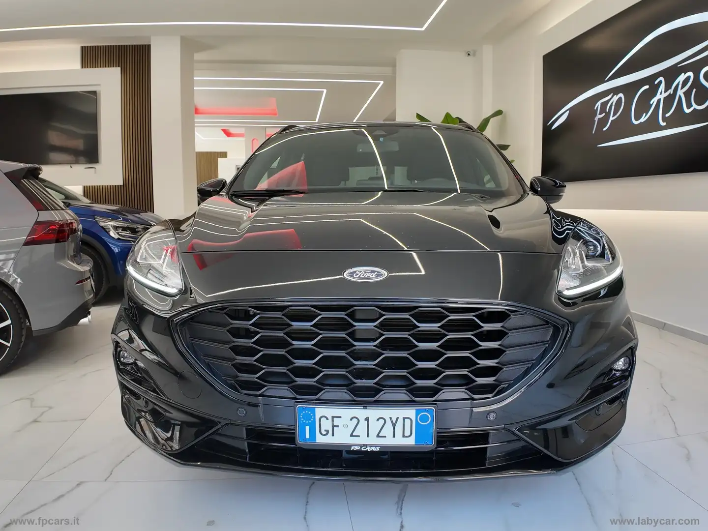Ford Kuga 1.5 EcoBlue 120 CV aut. 2WD ST-Line Nero - 2