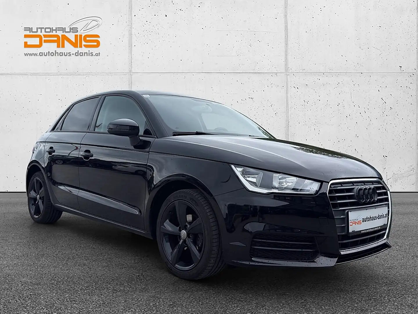 Audi A1 SB 1,0 TFSI intro MMI/17"/Blackline Schwarz - 2
