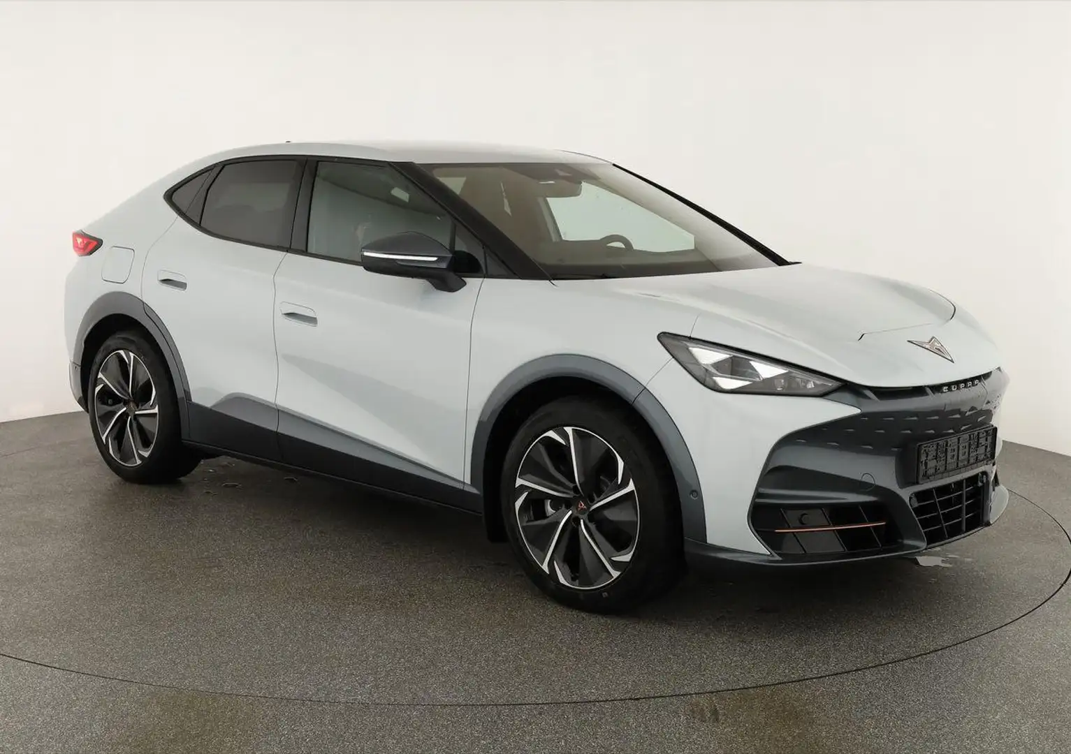 CUPRA Tavascan 250 kW 4Drive VZ VZ, Navi, Wärmepumpe, Kamera, ... Silber - 1