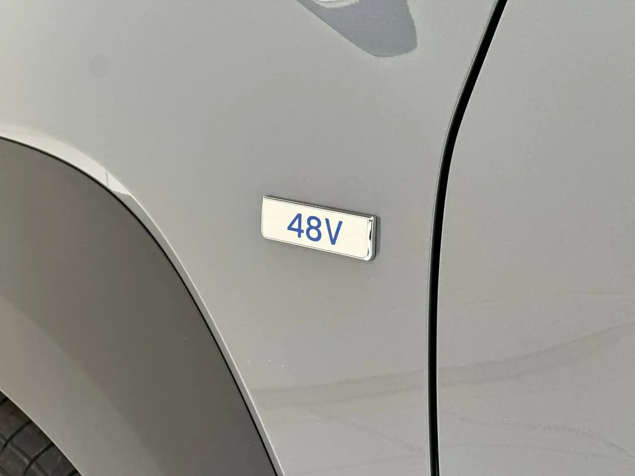 Hyundai KONA 1.0 T-GDI 48V 120cv Xtech+ 23