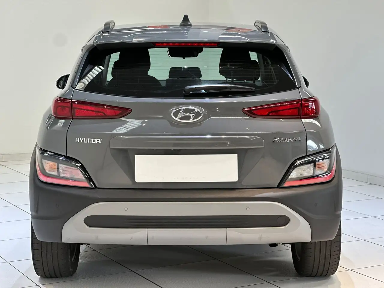Hyundai KONA 1.0 T-GDI 48V 120cv Xtech+ 4