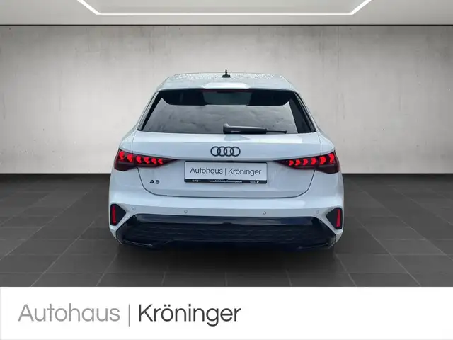 Audi A3 view 6