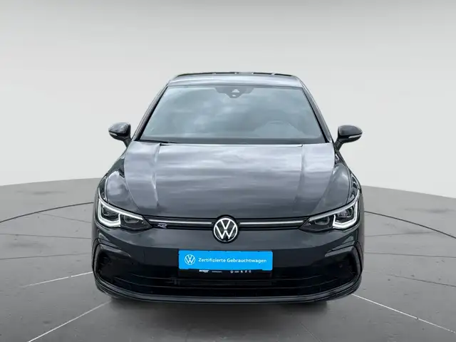 Volkswagen Golf view 2
