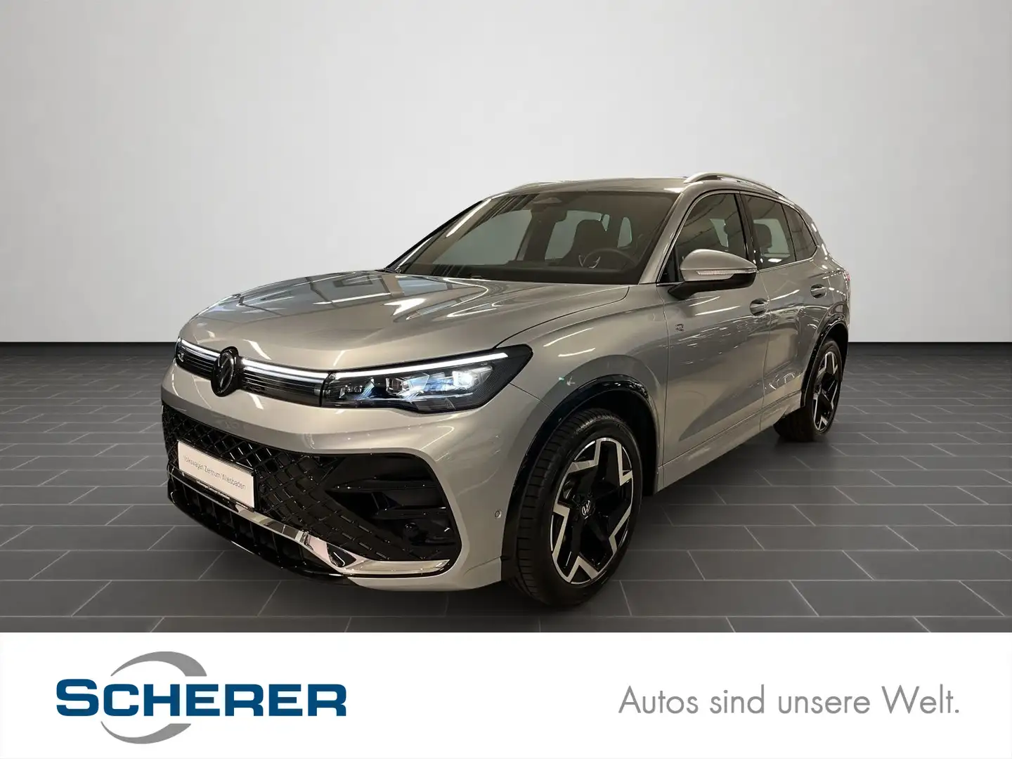 Volkswagen Tiguan 1,5 l eTSI DSG R-Line, Navi, Sitzh., Kame Silber - 1