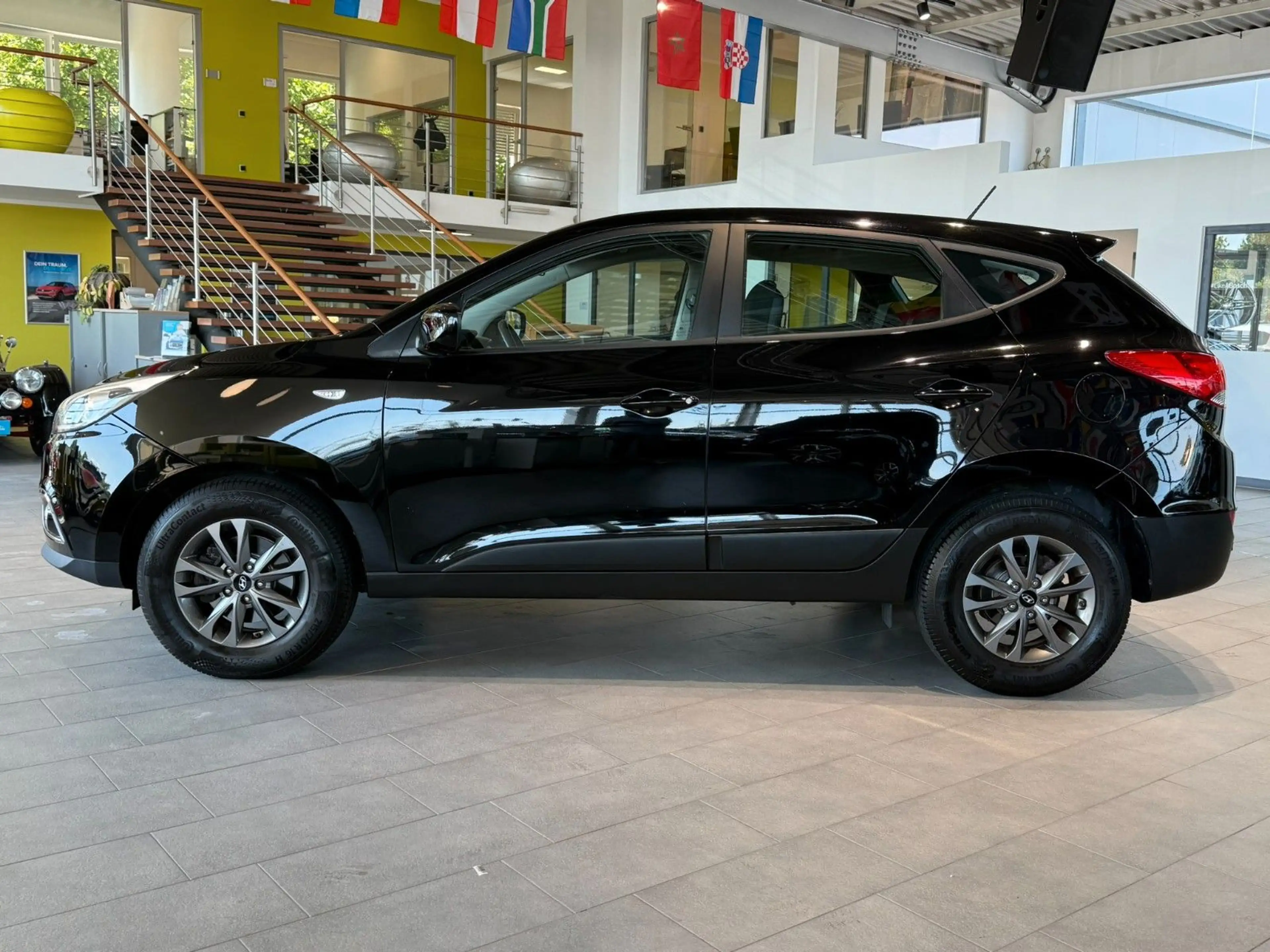 Hyundai iX35 FIFA World Cup Edition 2WD*Klima*Bluetooth* — photo 3