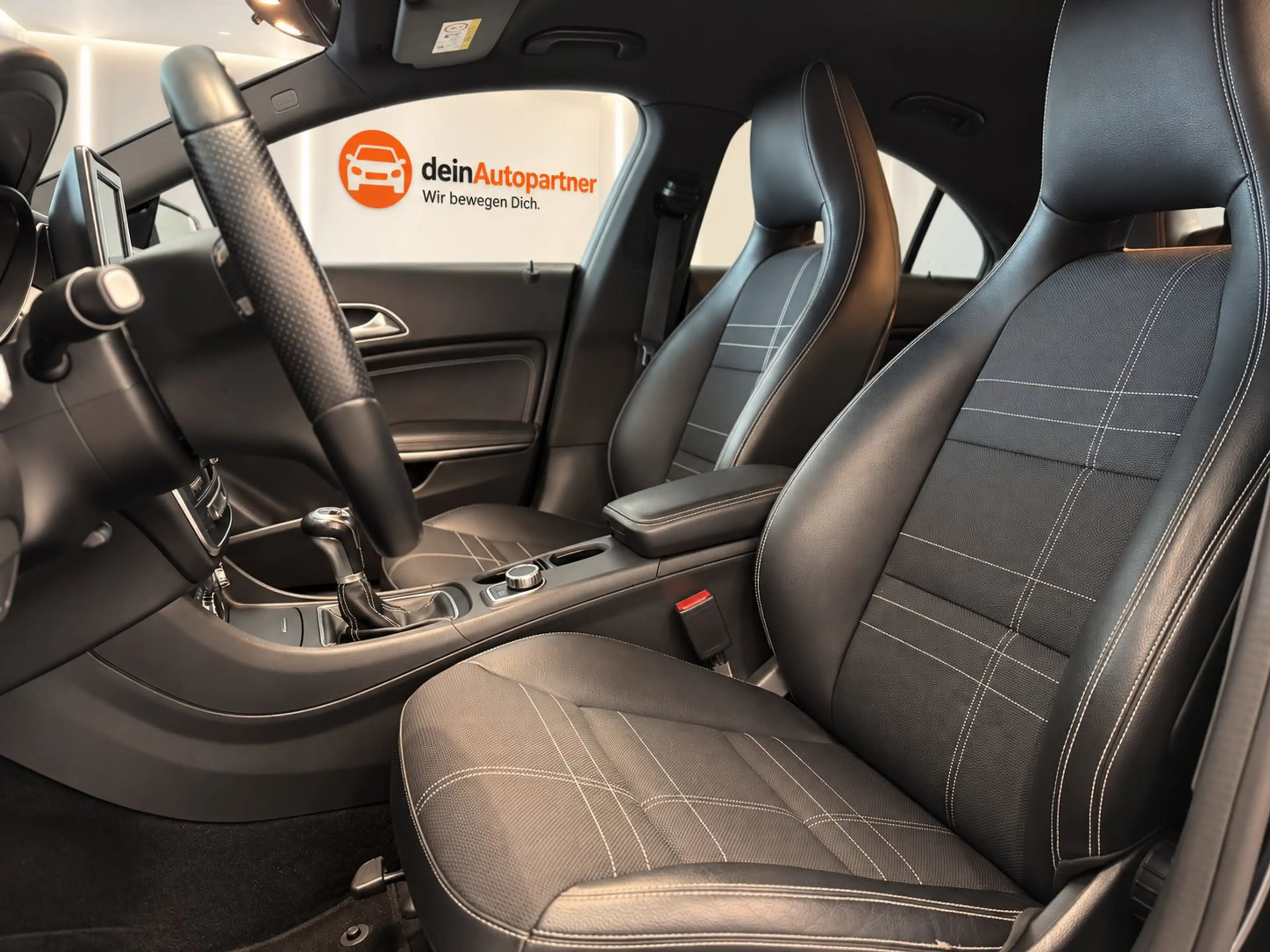 Mercedes-Benz CLA 200 CLA 200 Xenon Leder PDC — photo 9