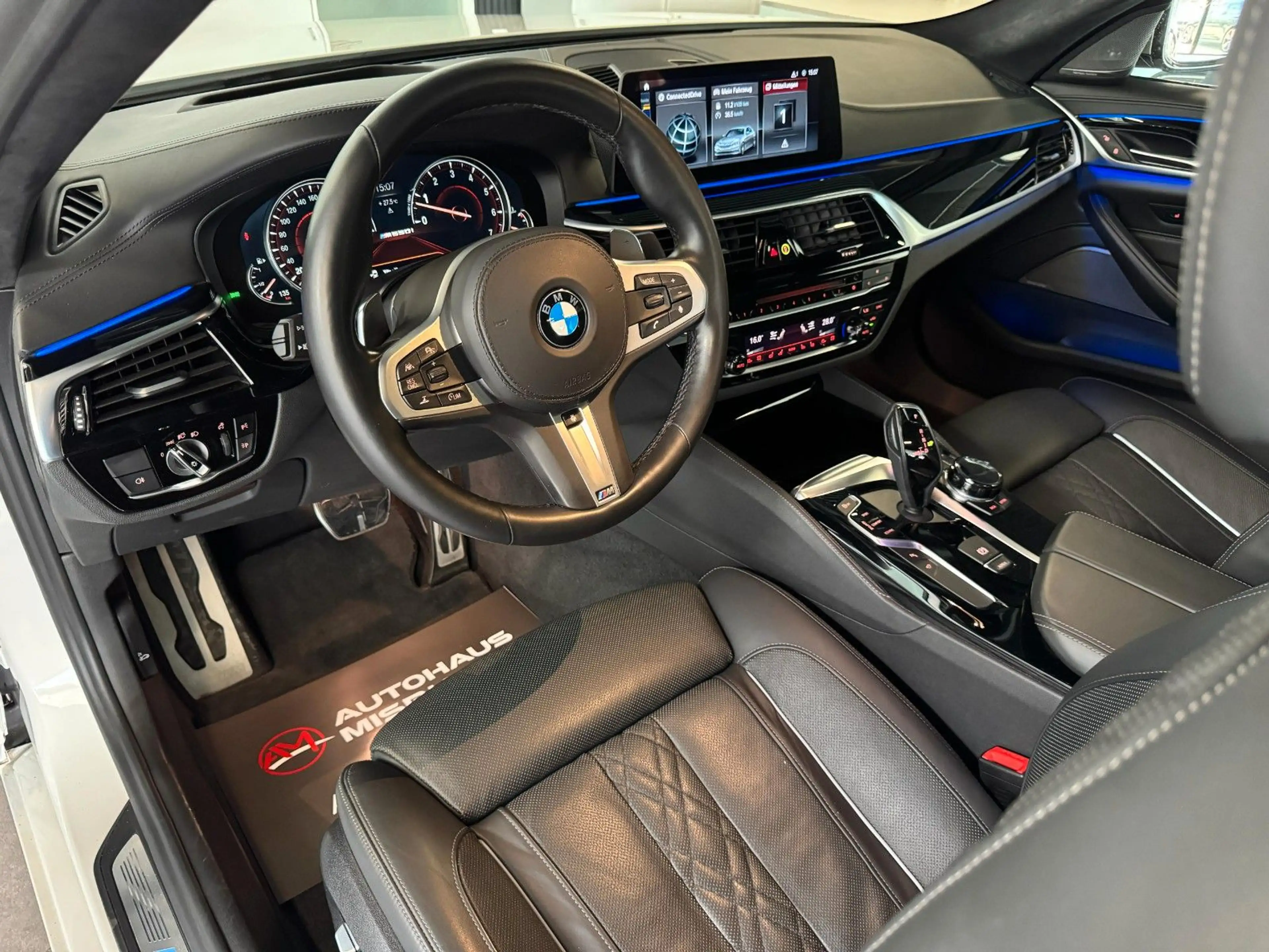 BMW 550 i xDrive Lim. /Sd+Stand-Hz+Head-Up+360°+ACC — photo 14