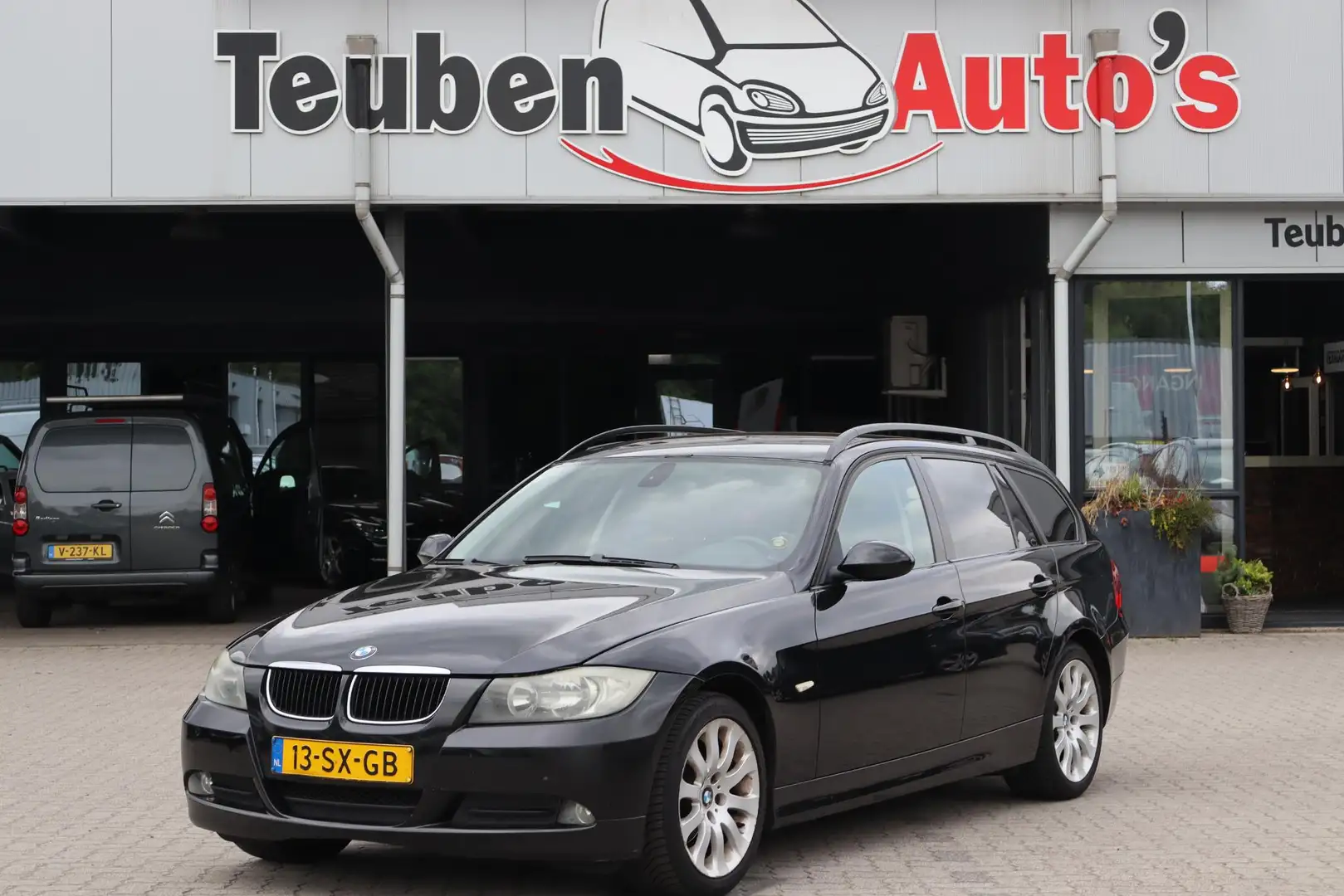 BMW 318 3-serie Touring 318i High Executive Climate contro Zwart - 1