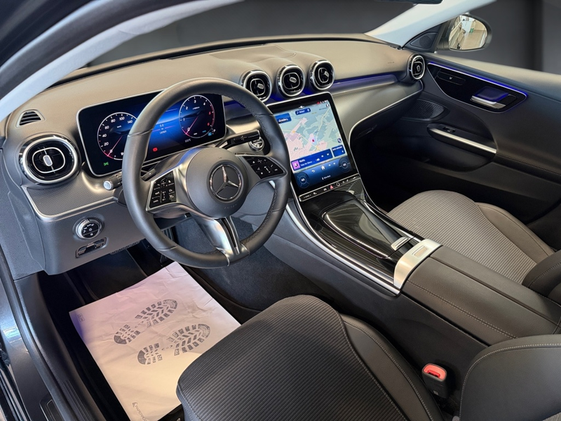 Mercedes-Benz C 220 d T AVANTGARDE +KAM.+LED+AMBI.+TOTW.+AHK — photo 6