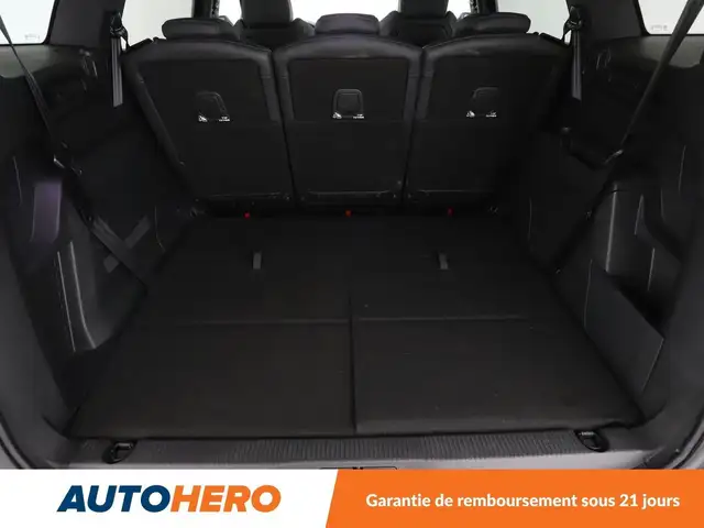 Peugeot 5008 view 24