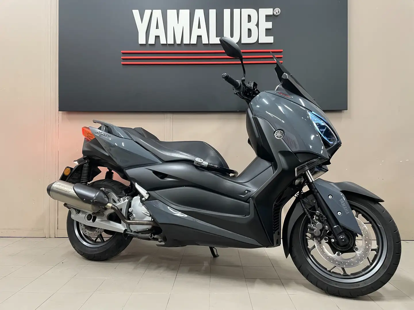 Yamaha X-Max 125 ABS Grigio - 1