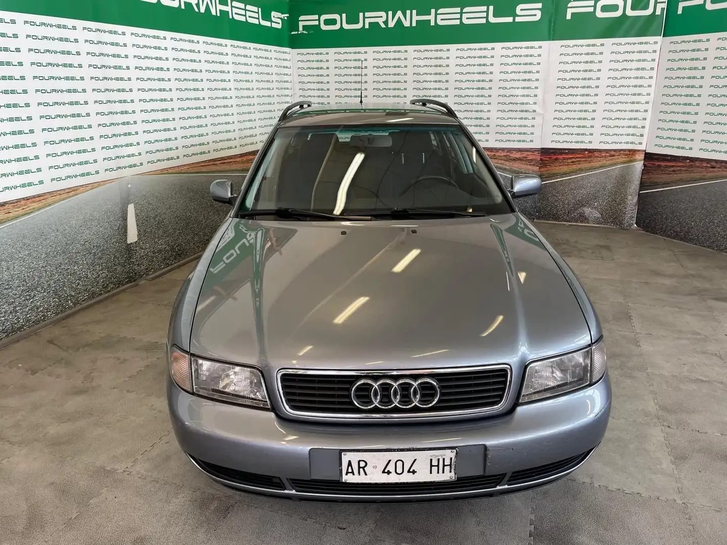 Audi A4 A4 I 1994 Avant 1.8 turbo 150cv Argento - 2