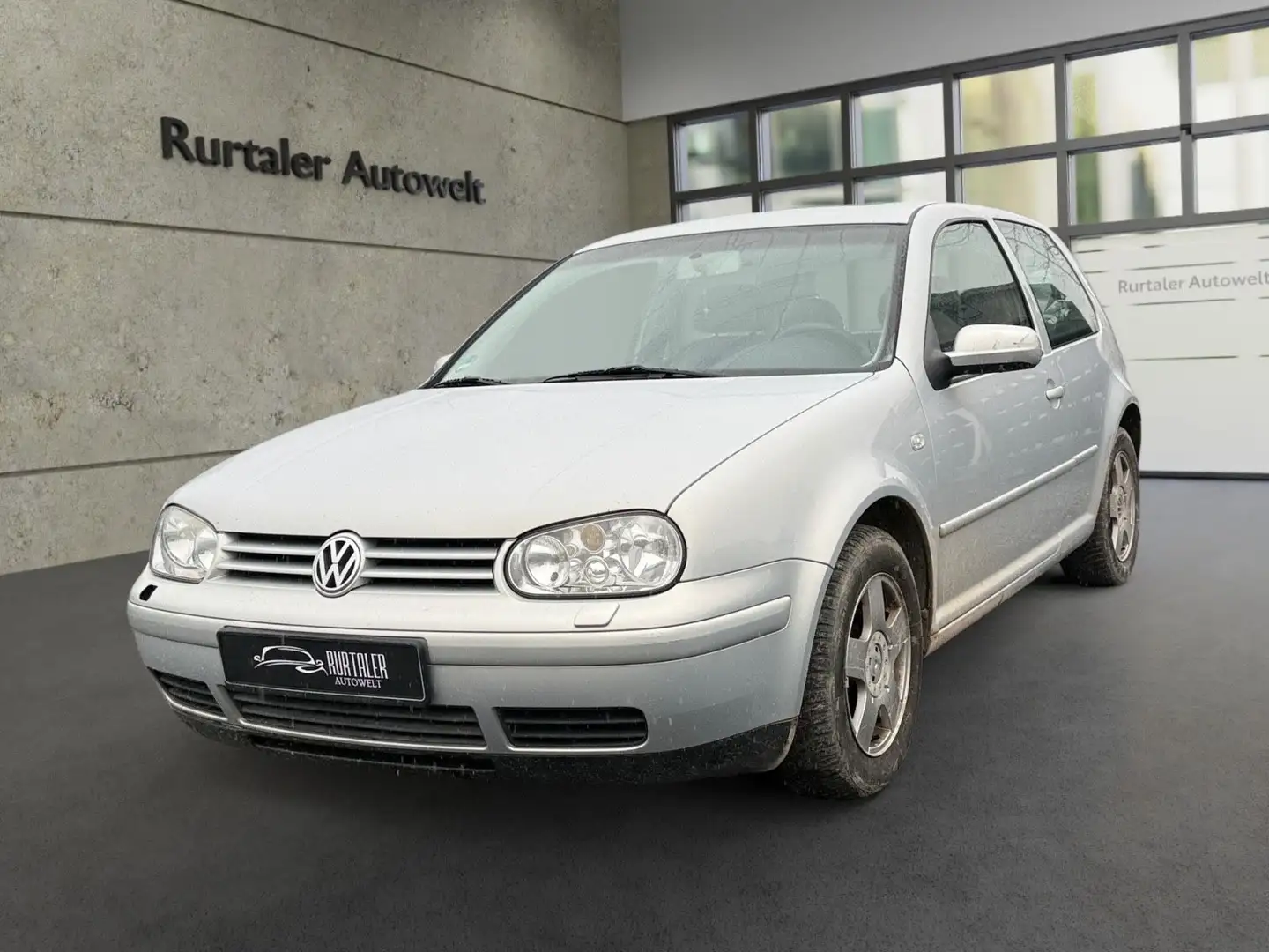 Volkswagen Golf 1.4 Basis *KLIMA *SHZ *SCHIEBEDACH*TÜV NEU* Silber - 1